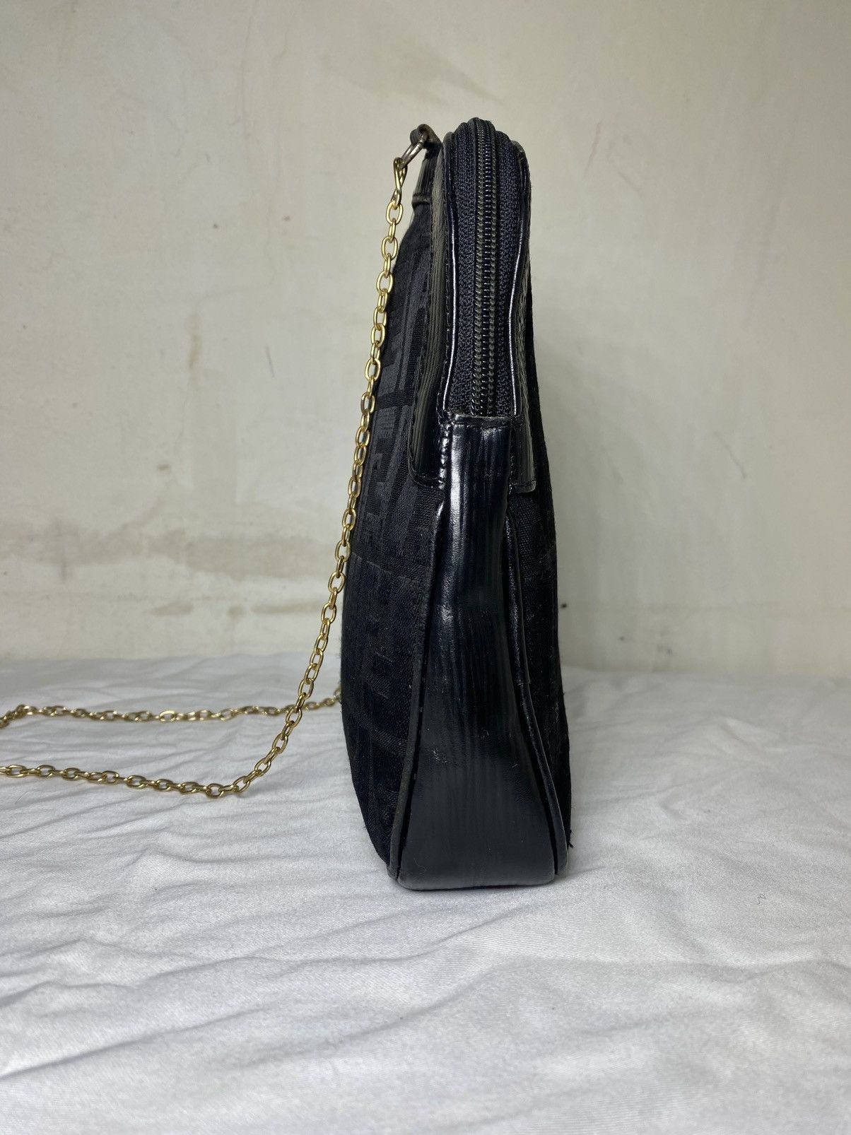 Fendi vintage Fendi handbag in the iconic Zucca pattern Size ONE SIZE - 9 Thumbnail