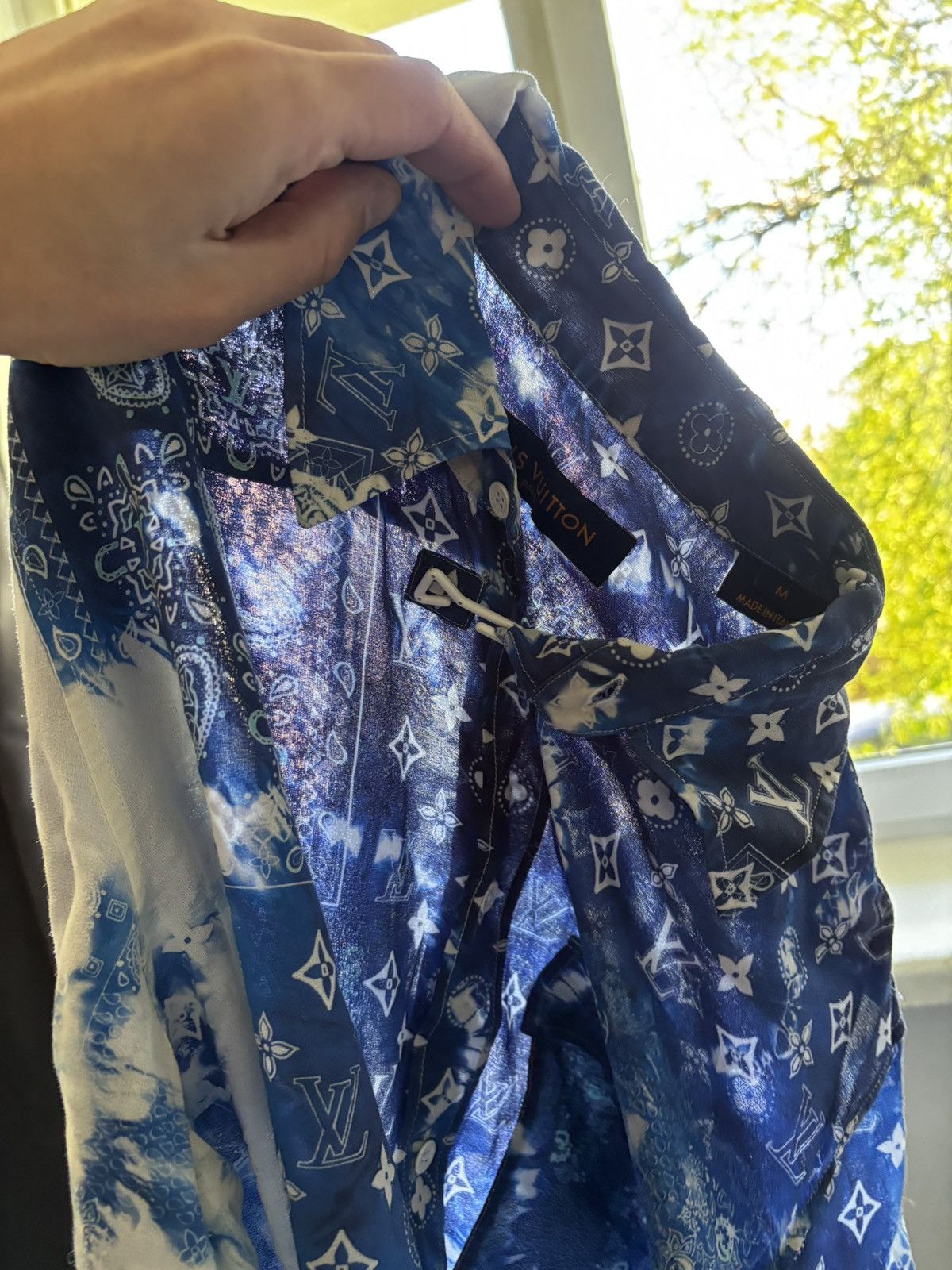 Louis Vuitton Louis Vuitton Monogram Bandana Hook Detail Shirt Blue Size US M / EU 48-50 / 2 - 15 Thumbnail