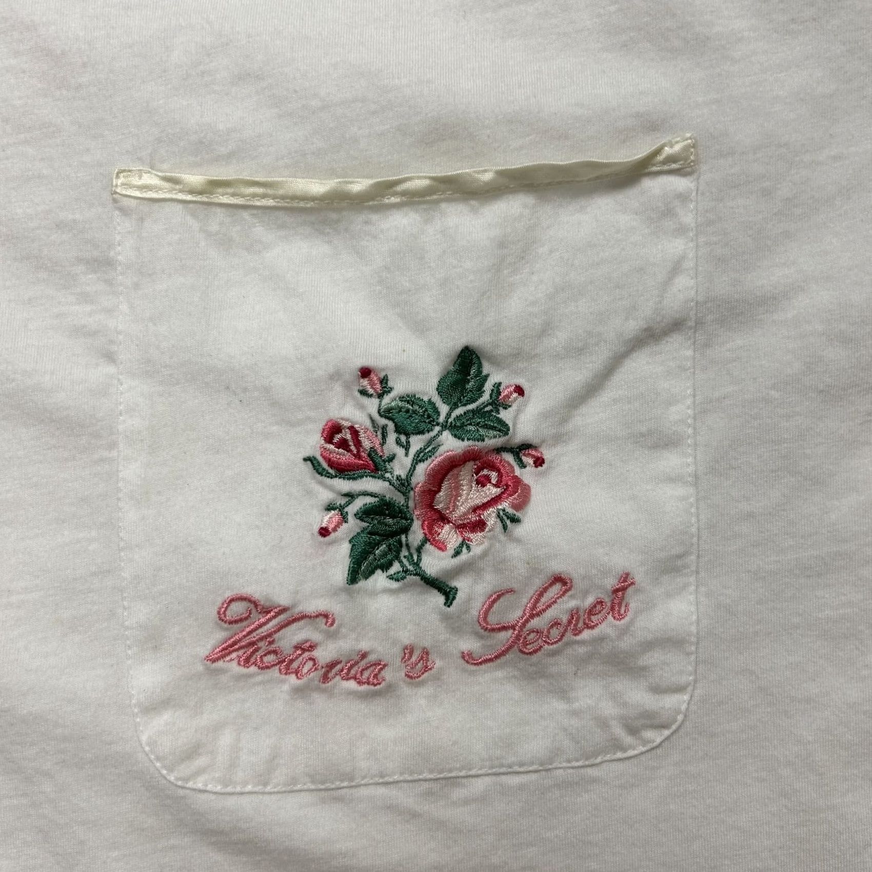 Victoria's Secret VINTAGE Victoria's Secret Sleepshirt Womens M/L White Floral Rose Pocket Cotton Size M / US 6-8 / IT 42-44 - 2 Thumbnail