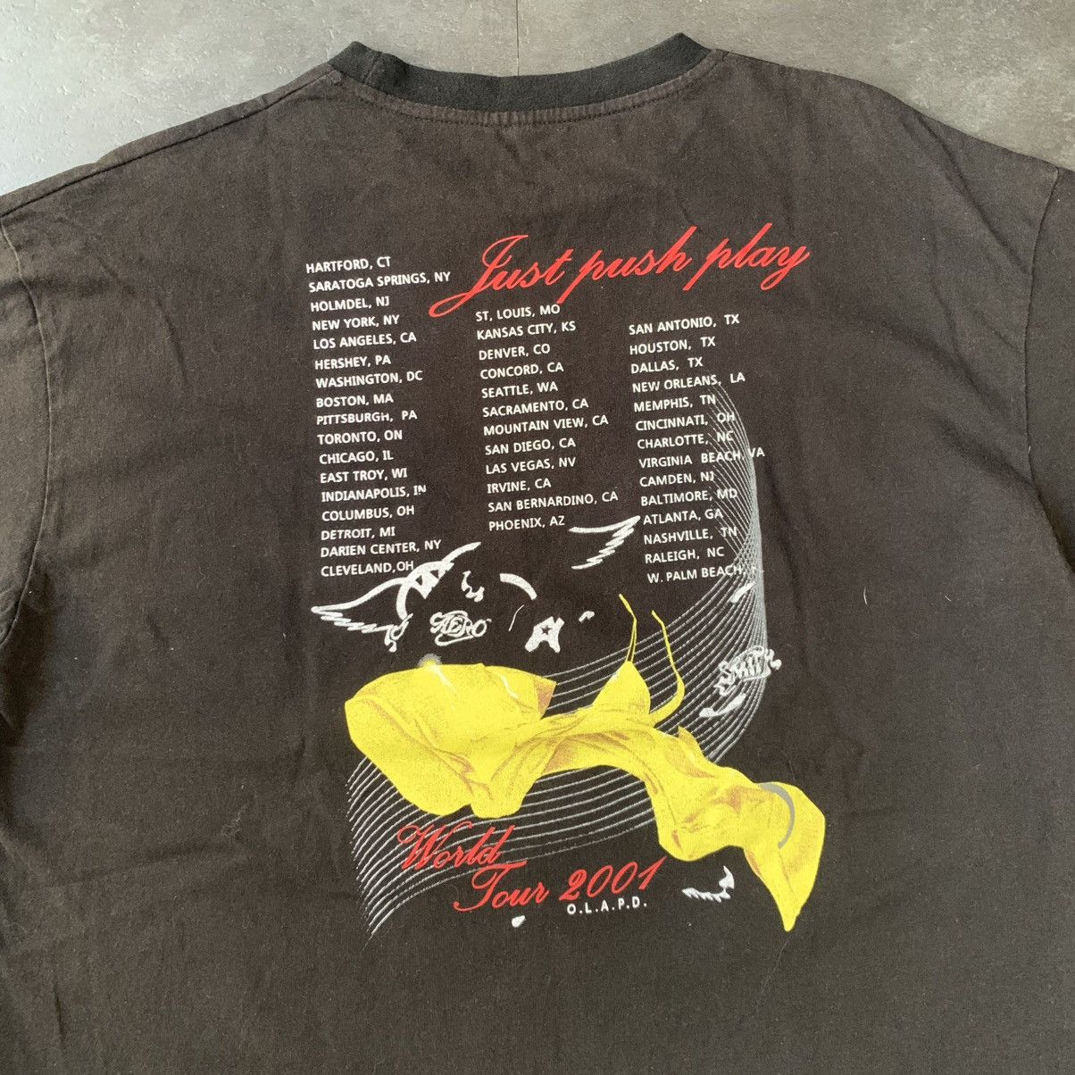 Band Tees Aerosmith Just Push Play Sorayama Band Tee Shirt Size US L / EU 52-54 / 3 - 4 Thumbnail