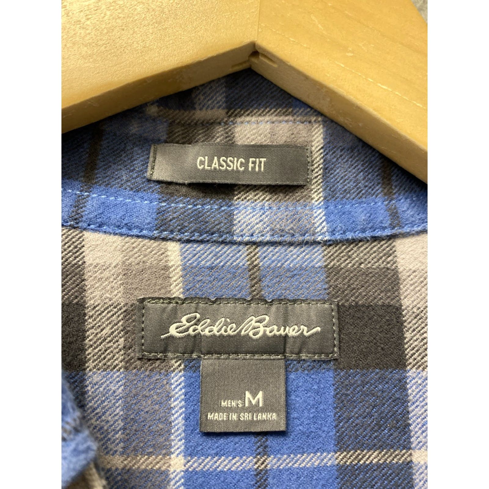 Eddie Bauer EDDIE BAUER Button-Up Shirt Men M Blue Gray Plaid Large /0255 Size US M / EU 48-50 / 2 - 5 Thumbnail