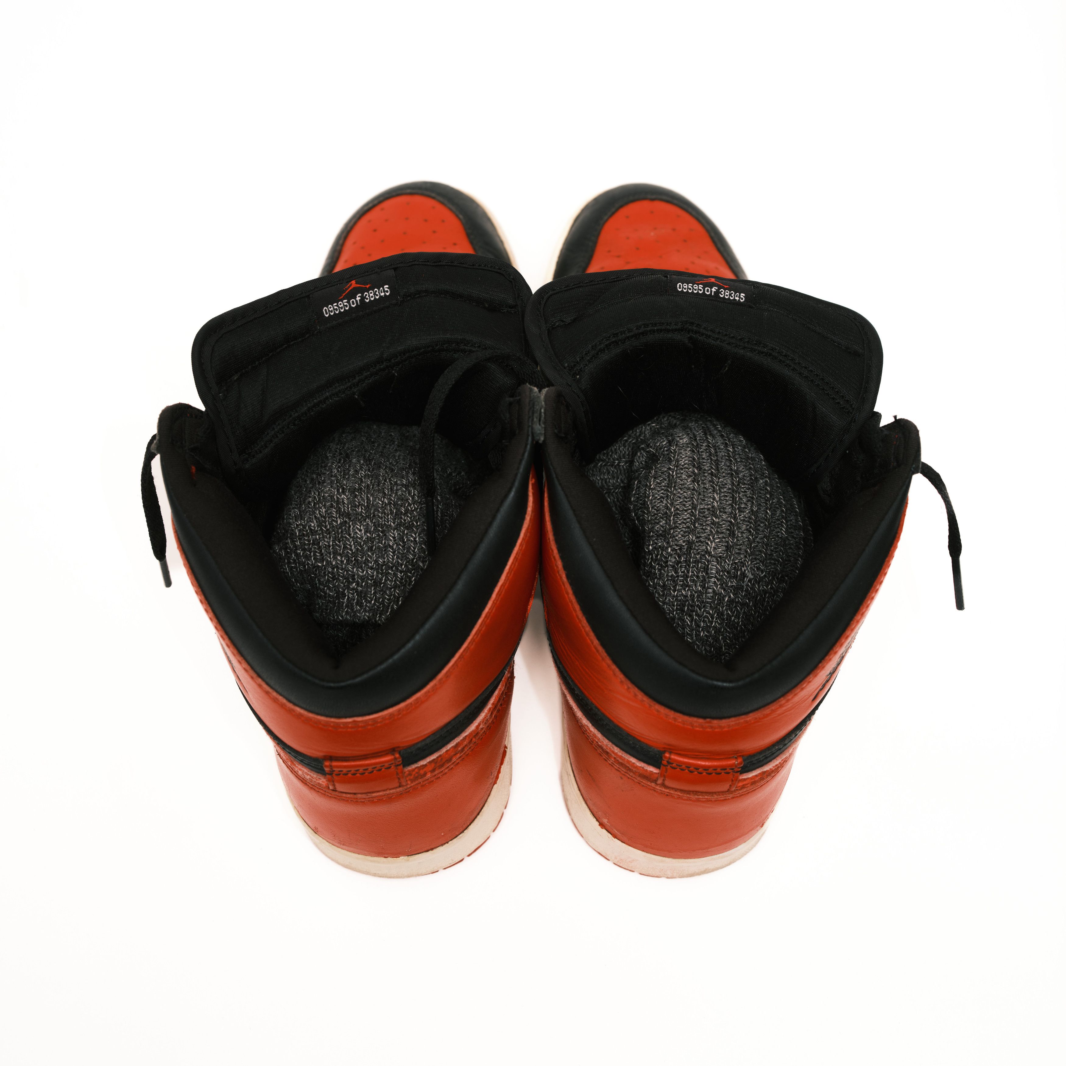 Jordan Brand Air Jordan 1 Bred 2001 size 11 Size US 11 / EU 44 - 7 Thumbnail