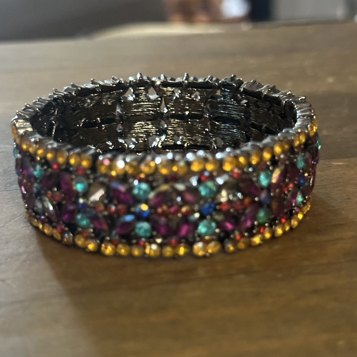 Other Laila Rowe multicolor rhinestone stretch bracelet Size ONE SIZE - 7 Thumbnail