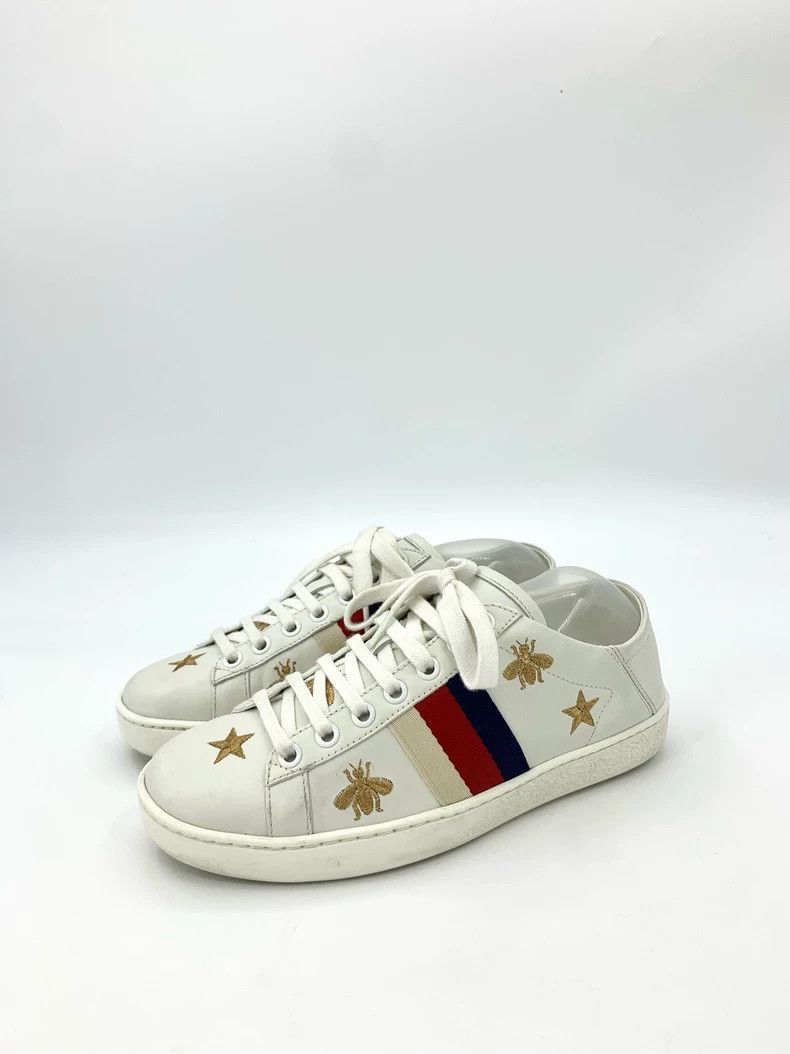 Gucci Gucci Size 34 Size 34 Little Bee Star Embroidery White Lac Size US 5 / EU 37 - 1 Thumbnail