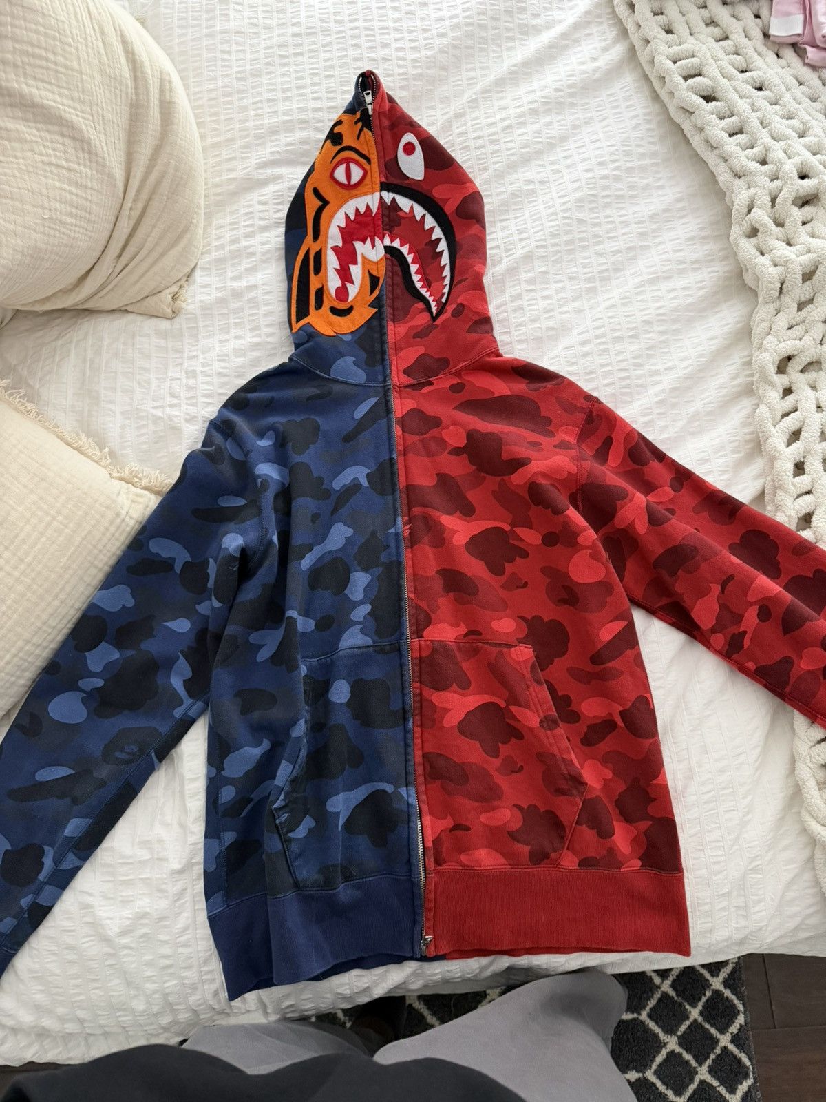 Bape Red and blue bape zip up Size US XL / EU 56 / 4 - 1 Thumbnail