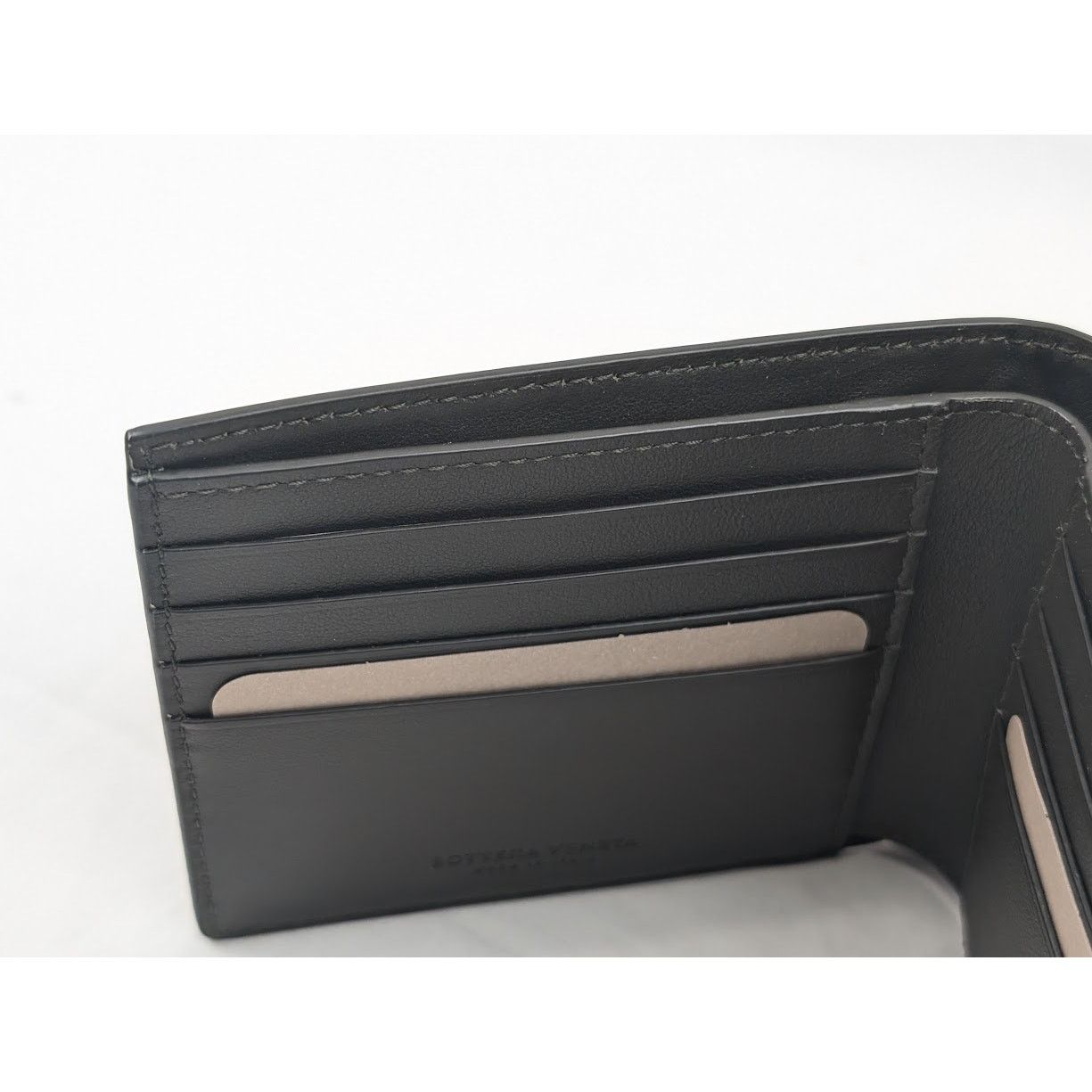 Bottega Veneta o1rshd1 Size: OS / Perforated Paper Calf Wallet in Kaki Size ONE SIZE - 10 Thumbnail