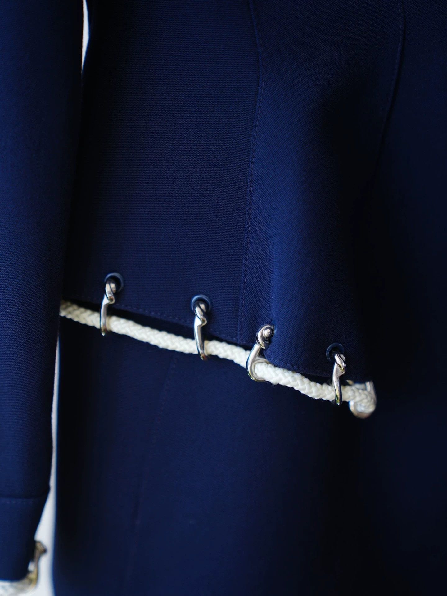 Thierry Mugler Thierry Mugler Vtg Navy Rope-Metal Trim Waist Suit 38 Size XS / US 0-2 / IT 36-38 - 7 Thumbnail