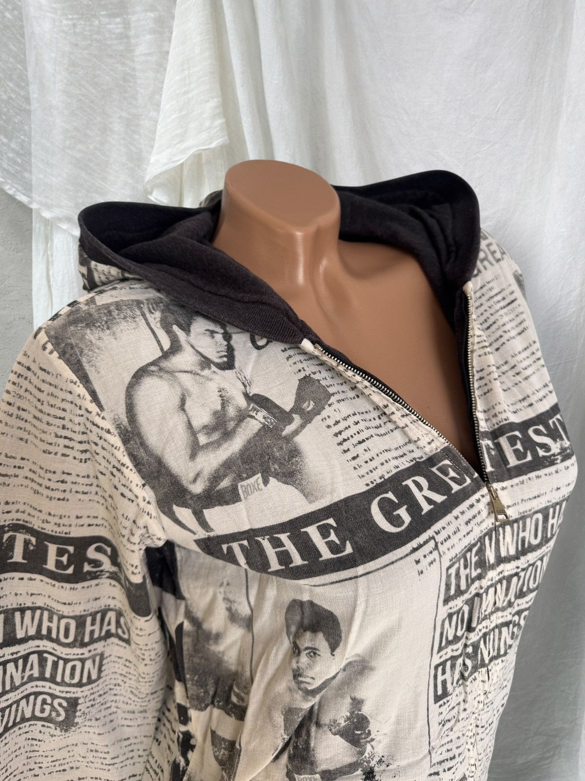 Dolce & Gabbana D&G Dolce & Gabbana x Mohamed Ali Gazette Printed Zip Hoodie Size XS / US 0-2 / IT 36-38 - 5 Thumbnail