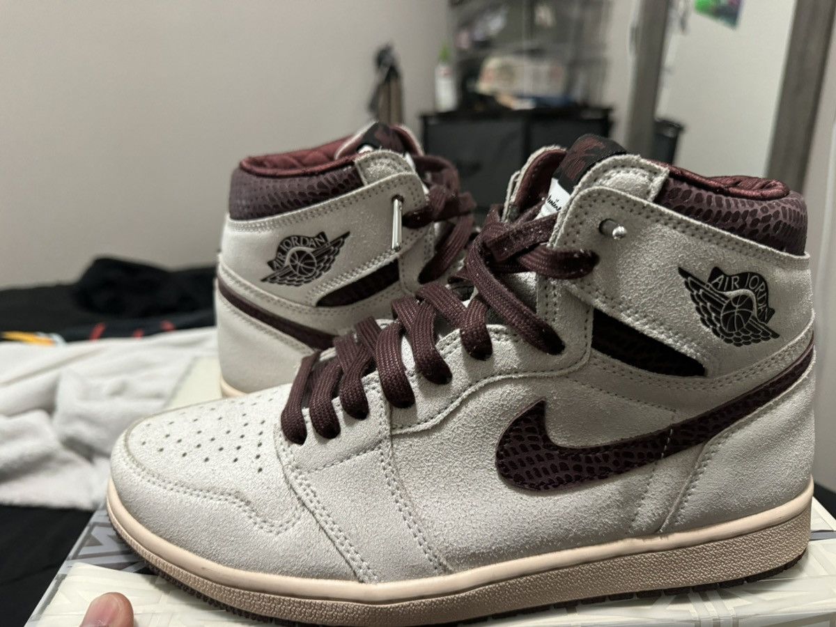 A Ma Maniere × Jordan Brand A MA MANIÈRE JORDAN 1 HIGH Size US 9.5 / EU 42-43 - 1 Thumbnail