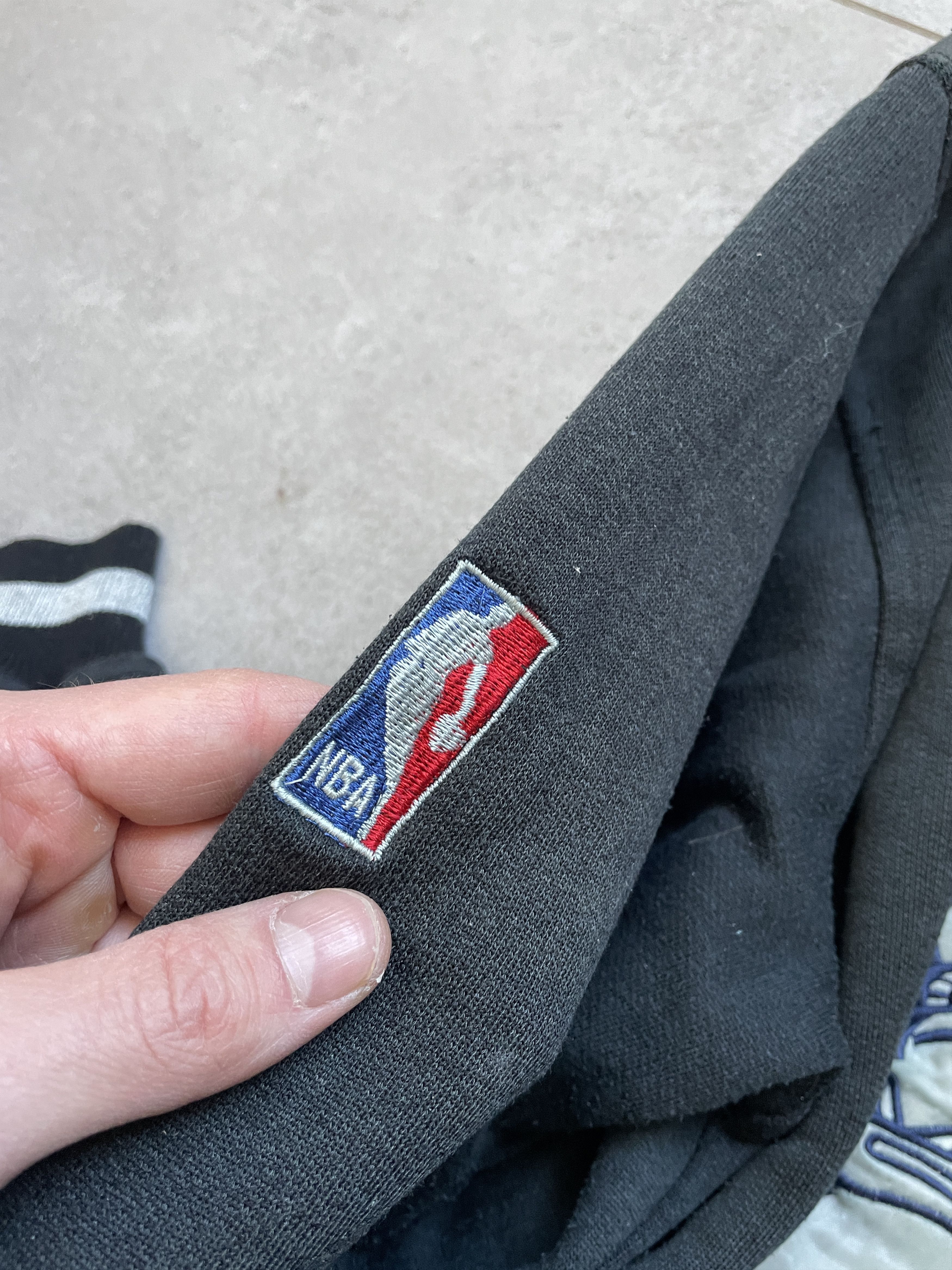 Starter VINTAGE 90S STARTER GEORGETOWN HOOYAS NBA NCAA CREWNECK Size US L / EU 52-54 / 3 - 5 Thumbnail