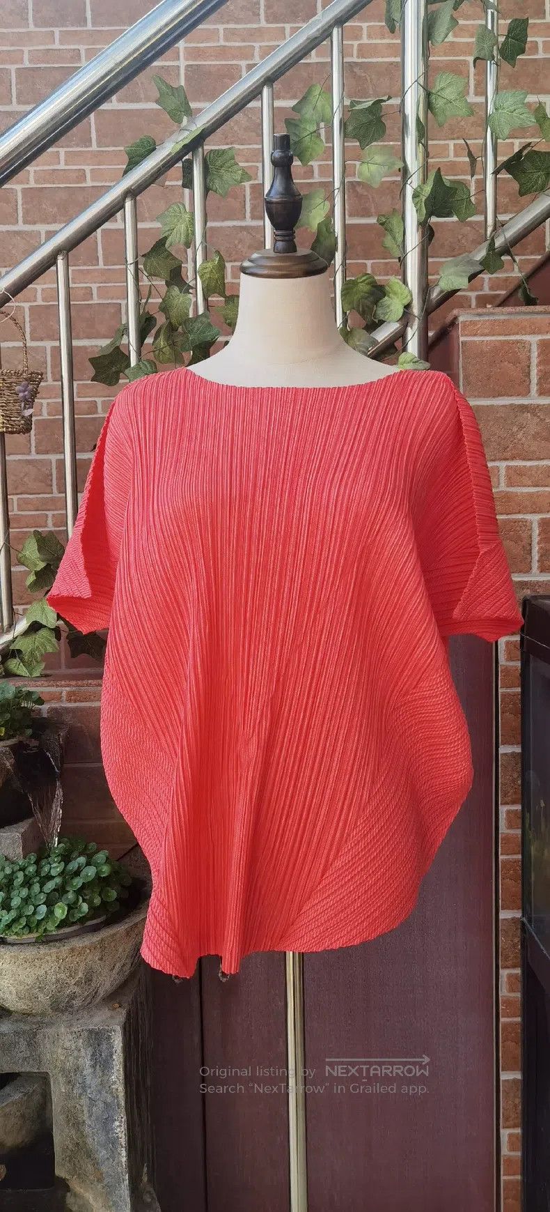 Issey Miyake Issey Miyake Blended Cotton Cap Sleeve Top Size L / US 10 / IT 46 - 1 Thumbnail