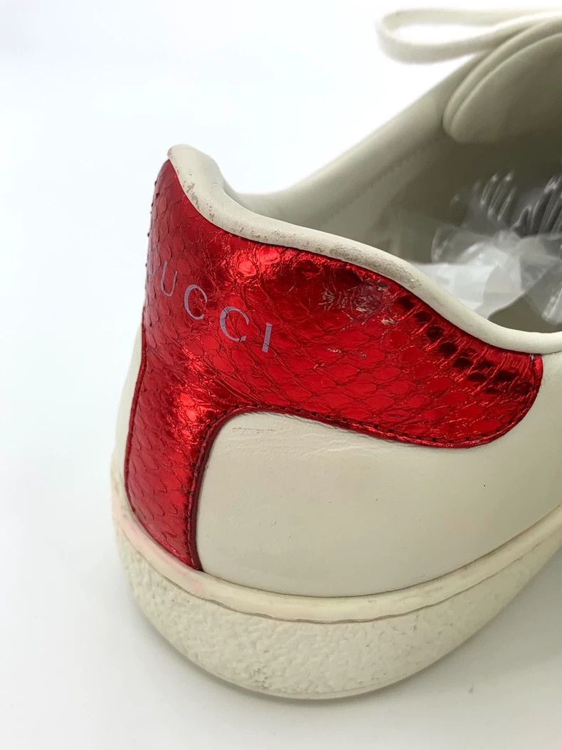 Gucci White tiger head embroidered low-top lace-up board sh