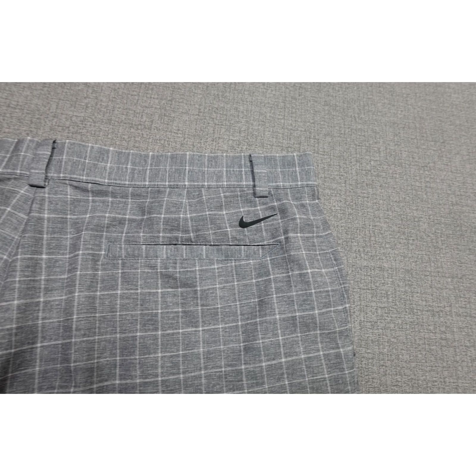 Nike Nike Golf Shorts Mens 38 Gray Plaid Chino Dri-FIT Lightweight Stretch Shorts Size US 38 / EU 54 - 2 Thumbnail