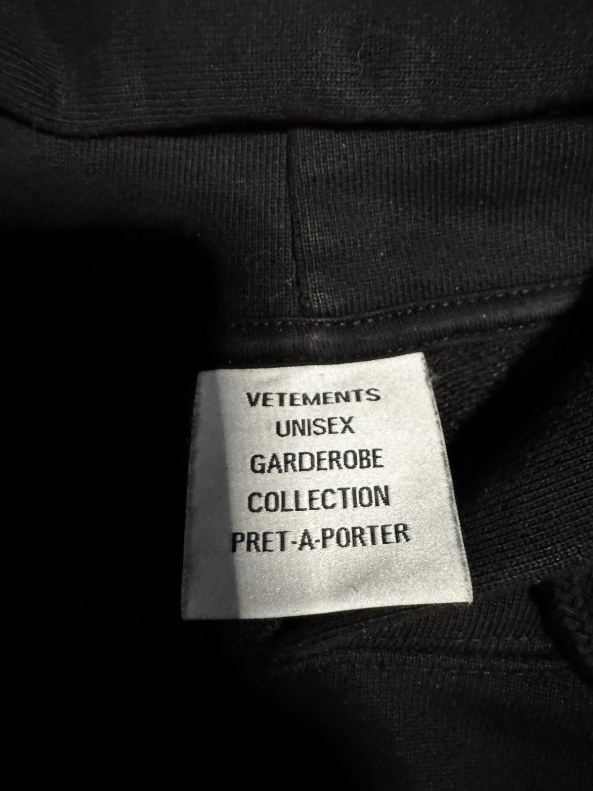 Vetements Vetements World Tour Hoodie Size US S / EU 44-46 / 1 - 7 Thumbnail