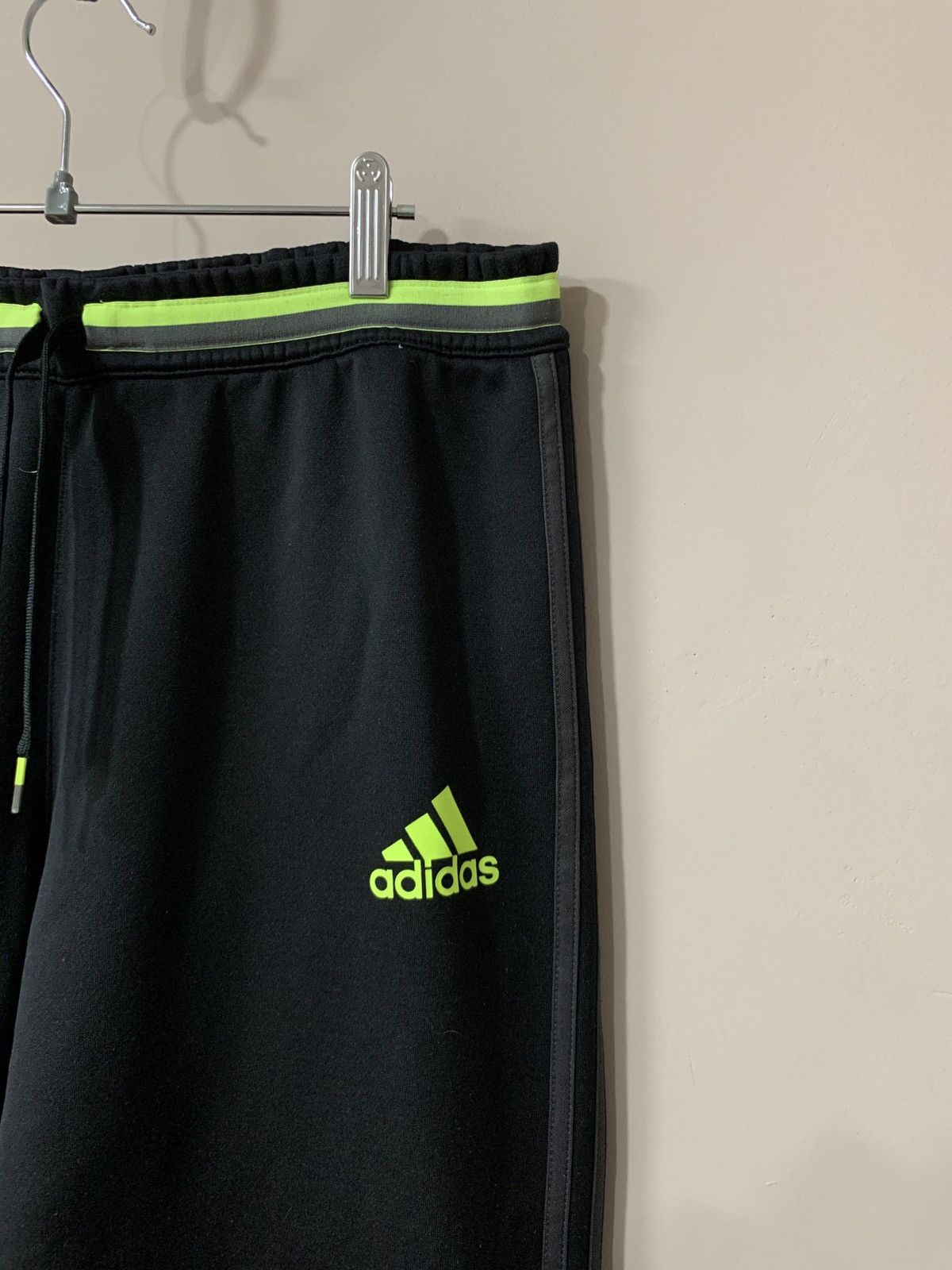 Adidas × Chelsea Soccer Chelsea London Training Football Pants Adidas Soccer Size M Size US 32 / EU 48 - 5 Thumbnail
