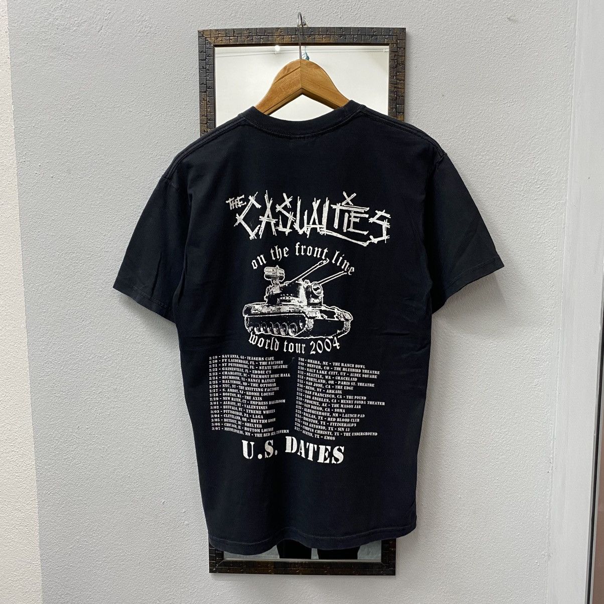 Band Tees Vintage 00s THE CASUALTIES Tomorrow Belongs To Us Tour Tee Size US M / EU 48-50 / 2 - 6 Thumbnail