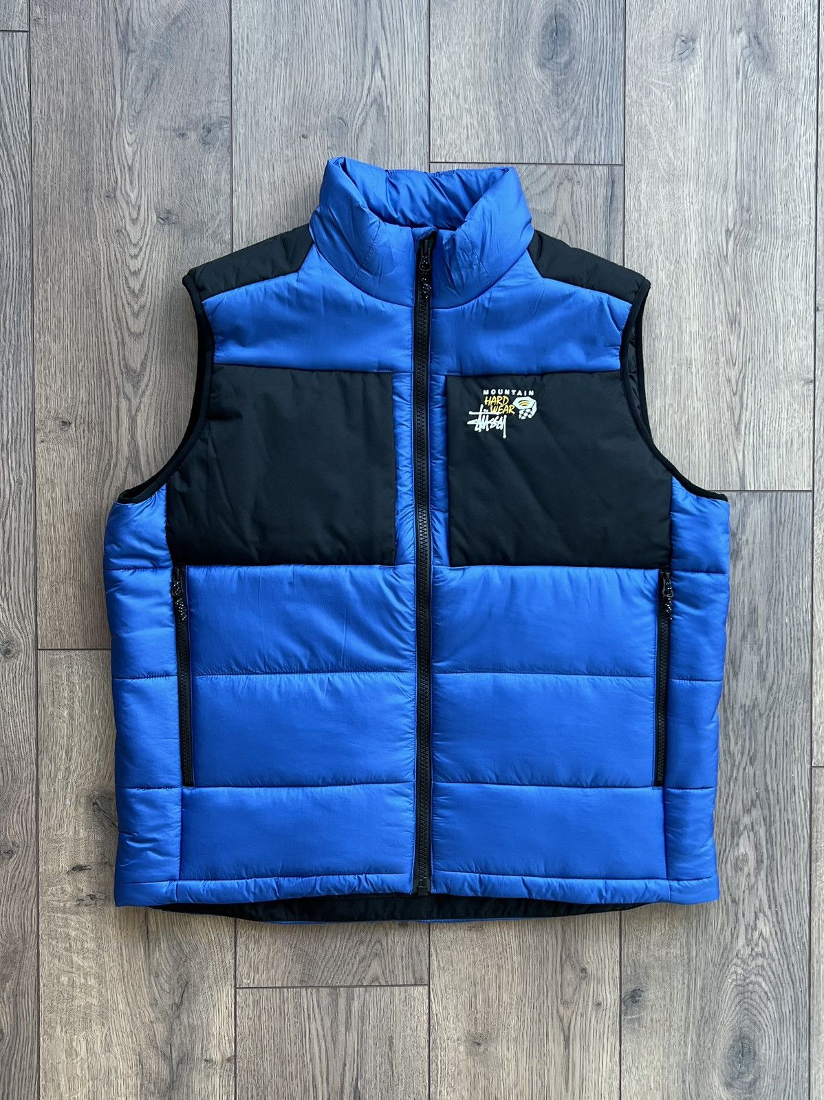 Mountain Hardwear × Stussy Stussy x Mountain Hardwear Primaloft Puffer Vest Size US L / EU 52-54 / 3 - 2 Thumbnail