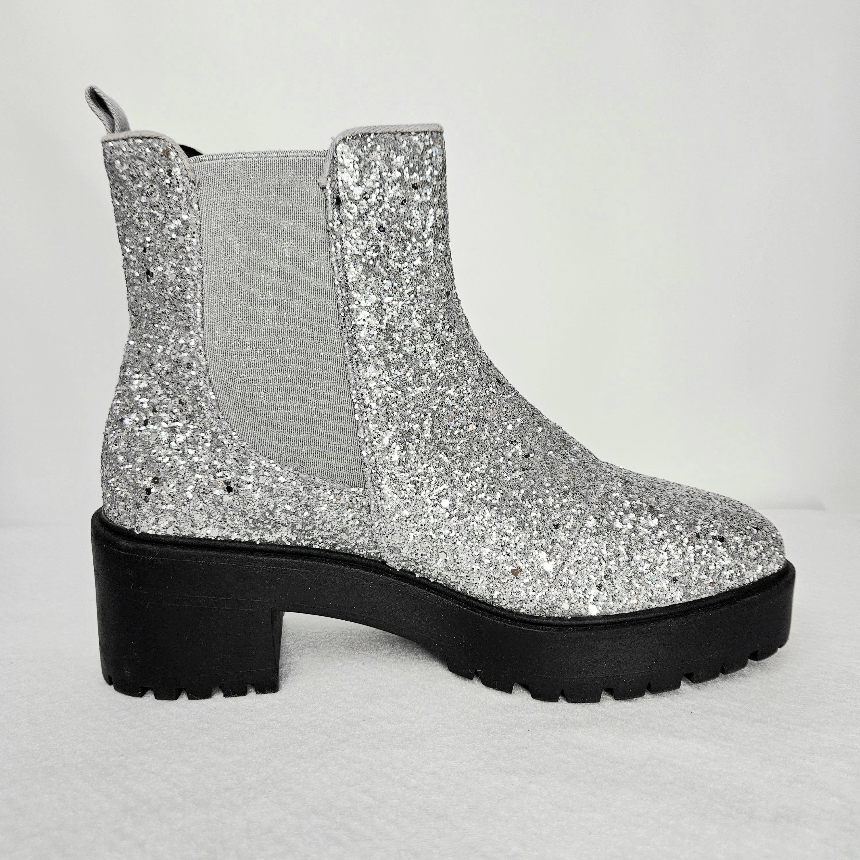 Asos Asos UK 6 (US 8) Chelsea Boots Booties Silver Glitter Chunky Size US 8 / IT 38 - 5 Thumbnail
