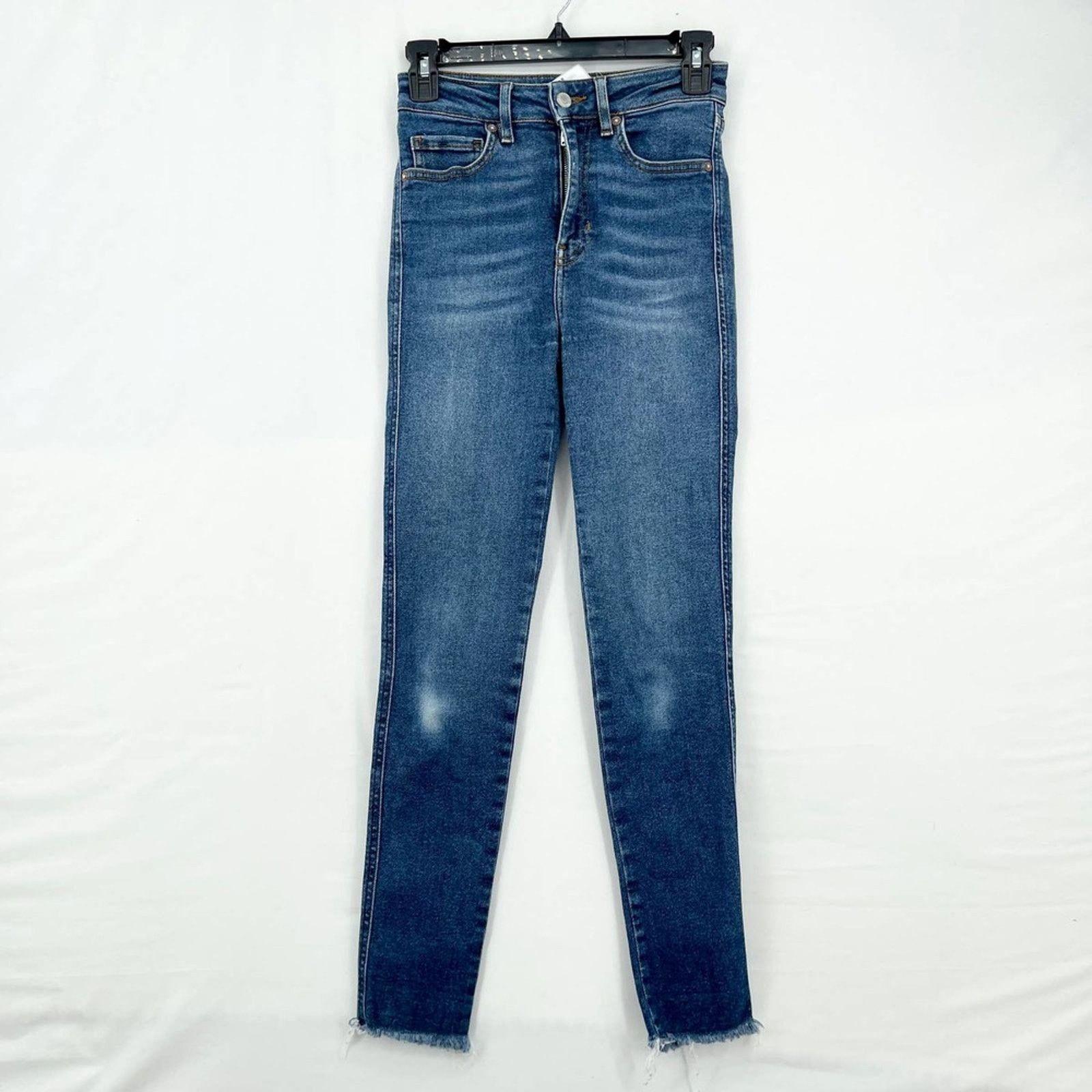 Free People We The Free Medium Wash Super Skinny Mid Rise Jeans Size 26 Size 26" / US 2 / IT 38 - 2 Thumbnail