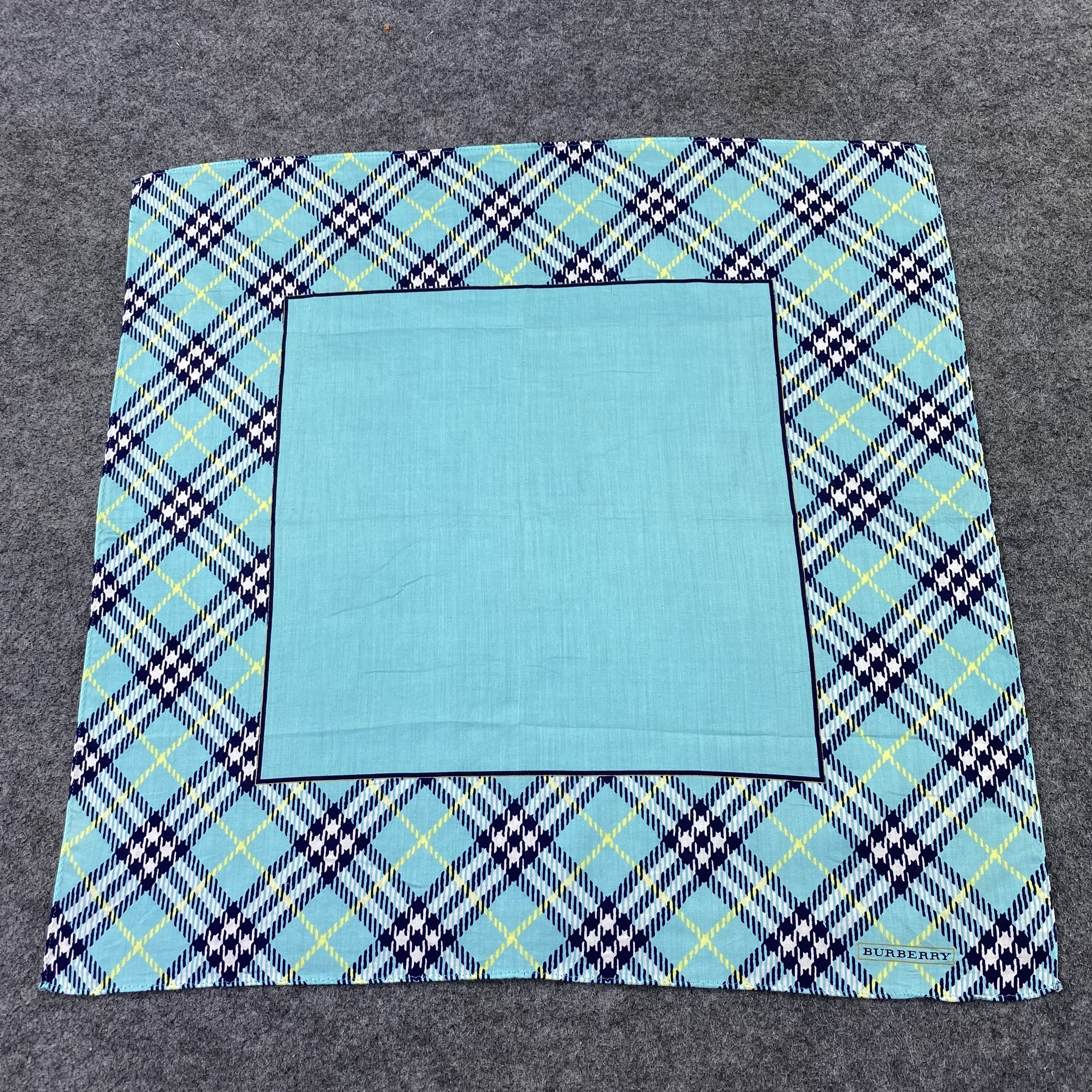 Burberry × Vintage Burberry Handkerchief / Bandana / Neckerchief-B1317 Size ONE SIZE - 3 Thumbnail