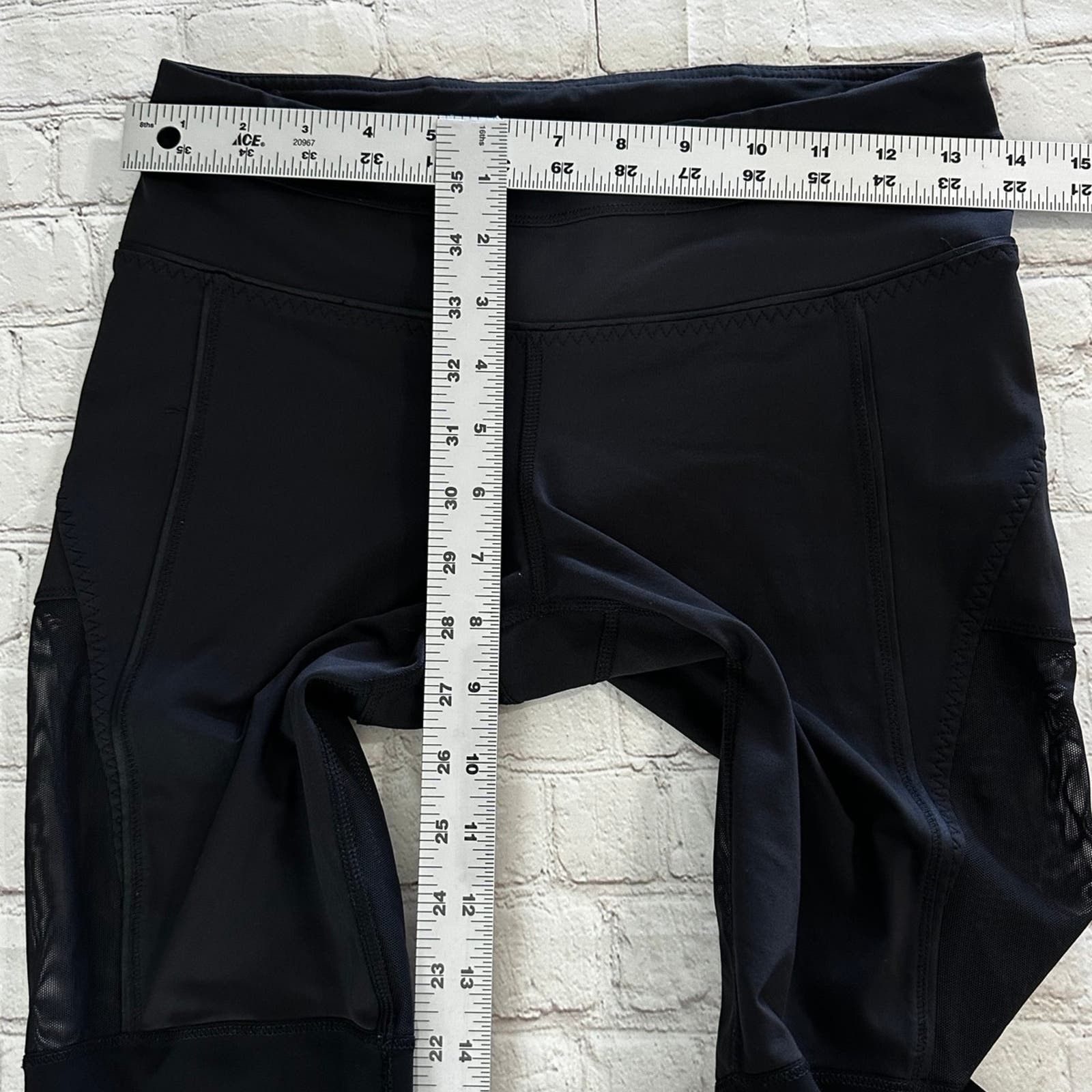Lululemon lululemon leggings size 6 Size 28" / US 6 / IT 42 - 8 Thumbnail
