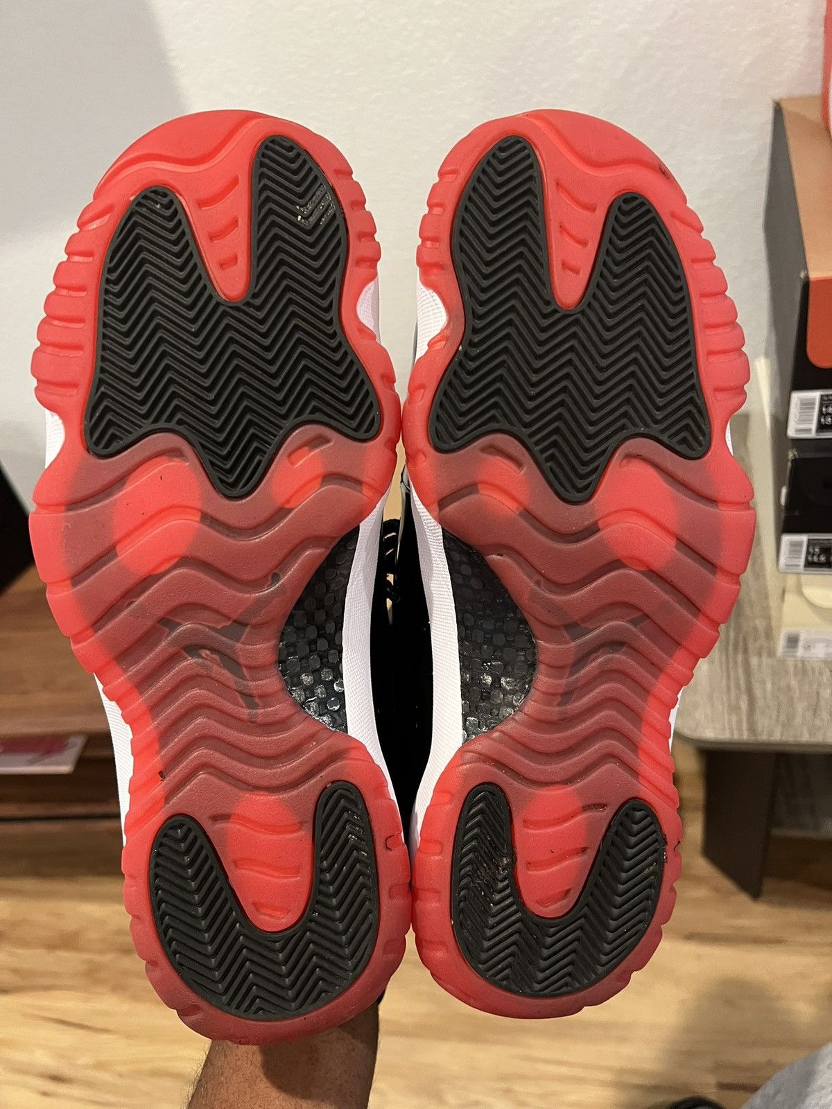 Jordan Brand Jordan Bred 11 Low (2025) Size US 11 / EU 44 - 5 Thumbnail