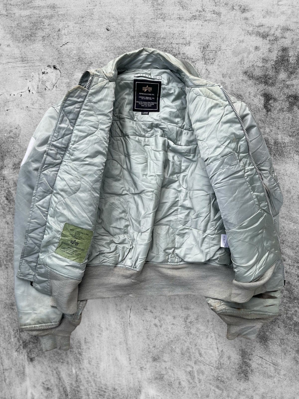 Alpha Industries 🔥Vintage Alpha Industries Ma-1 Flight Bomber Jacket Size US L / EU 52-54 / 3 - 4 Thumbnail