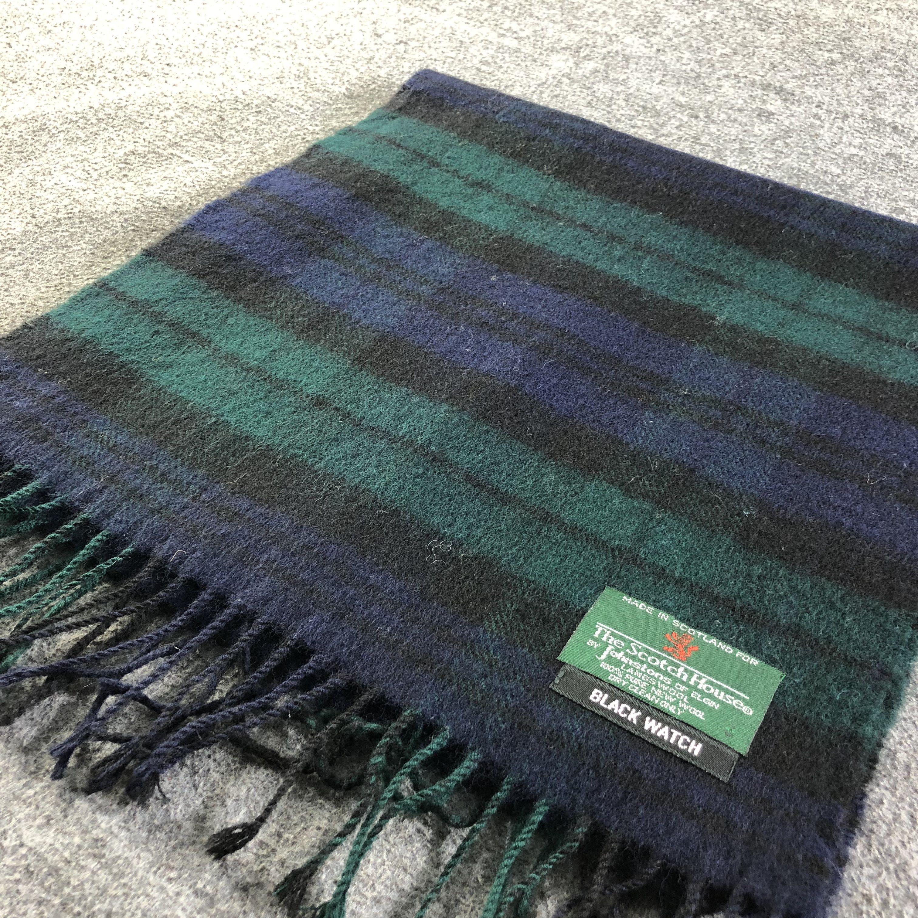 Johnstons Of Elgin Johnstons Of Elgin Tartan Wool Scarf Muffler V1999 Size ONE SIZE - 3 Thumbnail