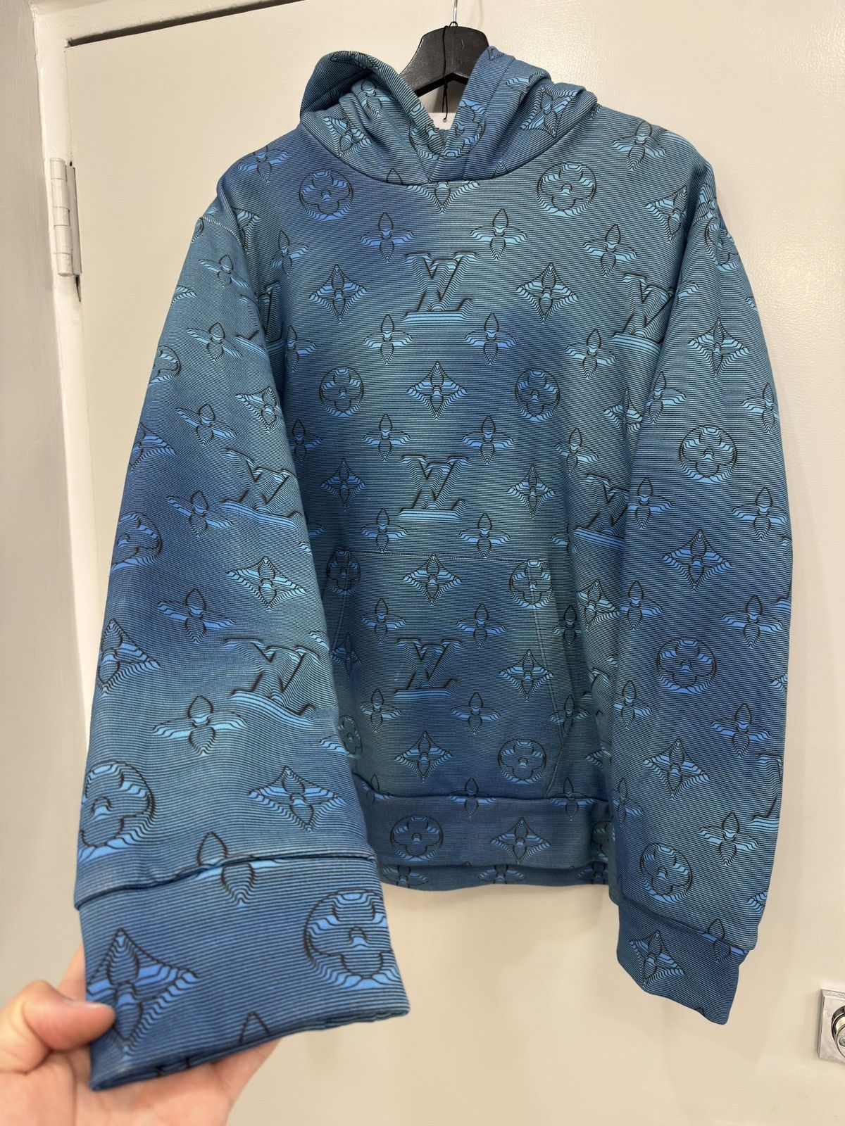 Louis Vuitton Louis Vuitton 2054 Hoodie Size US L / EU 52-54 / 3 - 2 Thumbnail