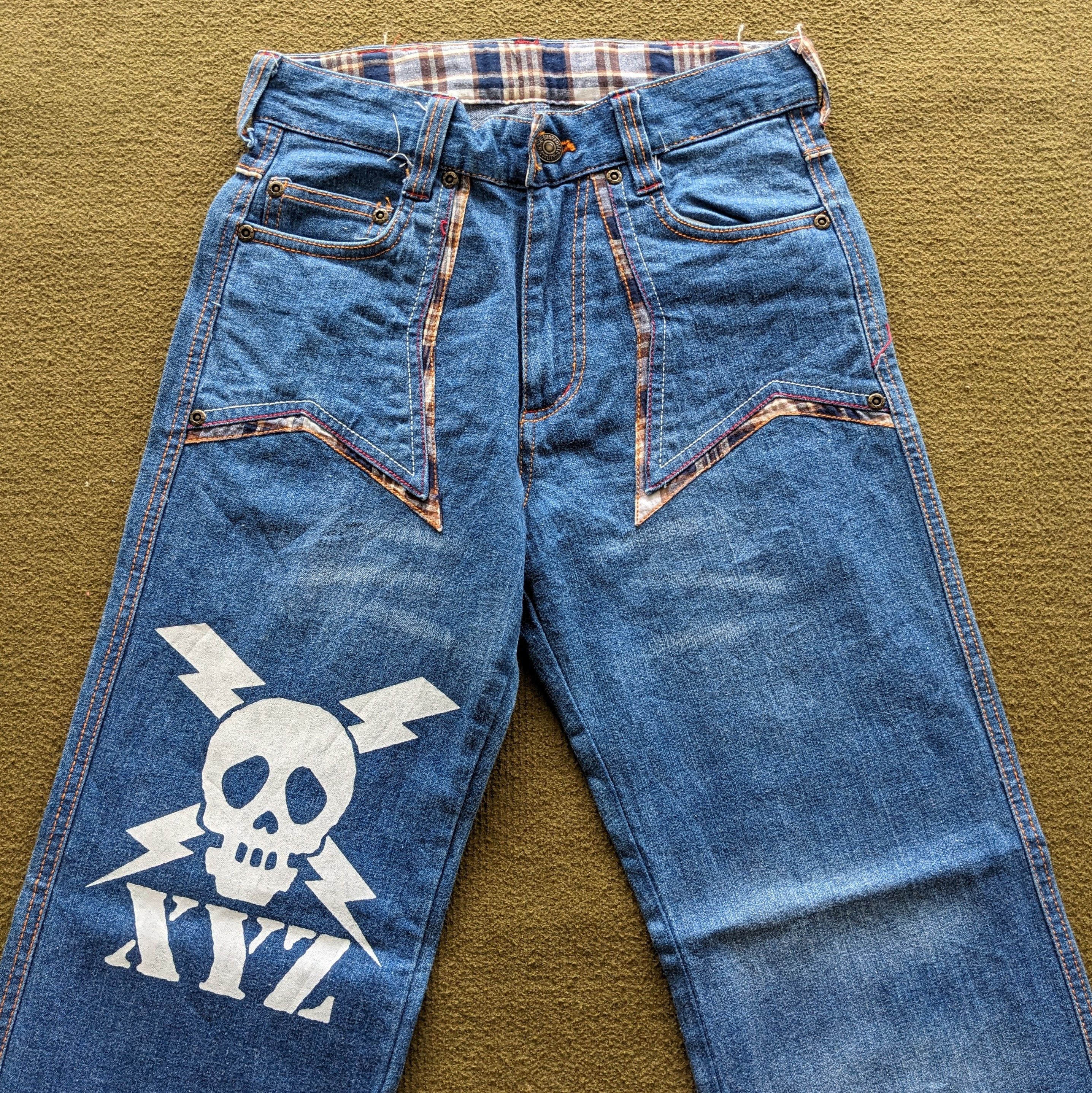 Vintage Vintage SKULLS XYZ Japanese Brand Jeans Size US 26 / EU 42 - 2 Thumbnail