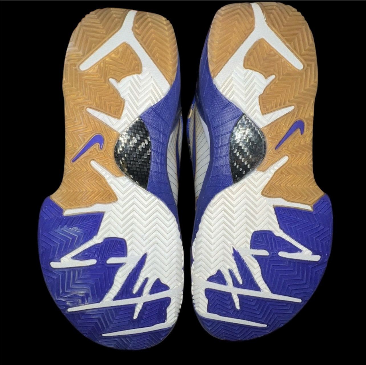 Nike Size 9.5 - Nike ZOOM KOBE IV (4) POP Finals MVP DS Size US 9.5 / EU 42-43 - 4 Thumbnail