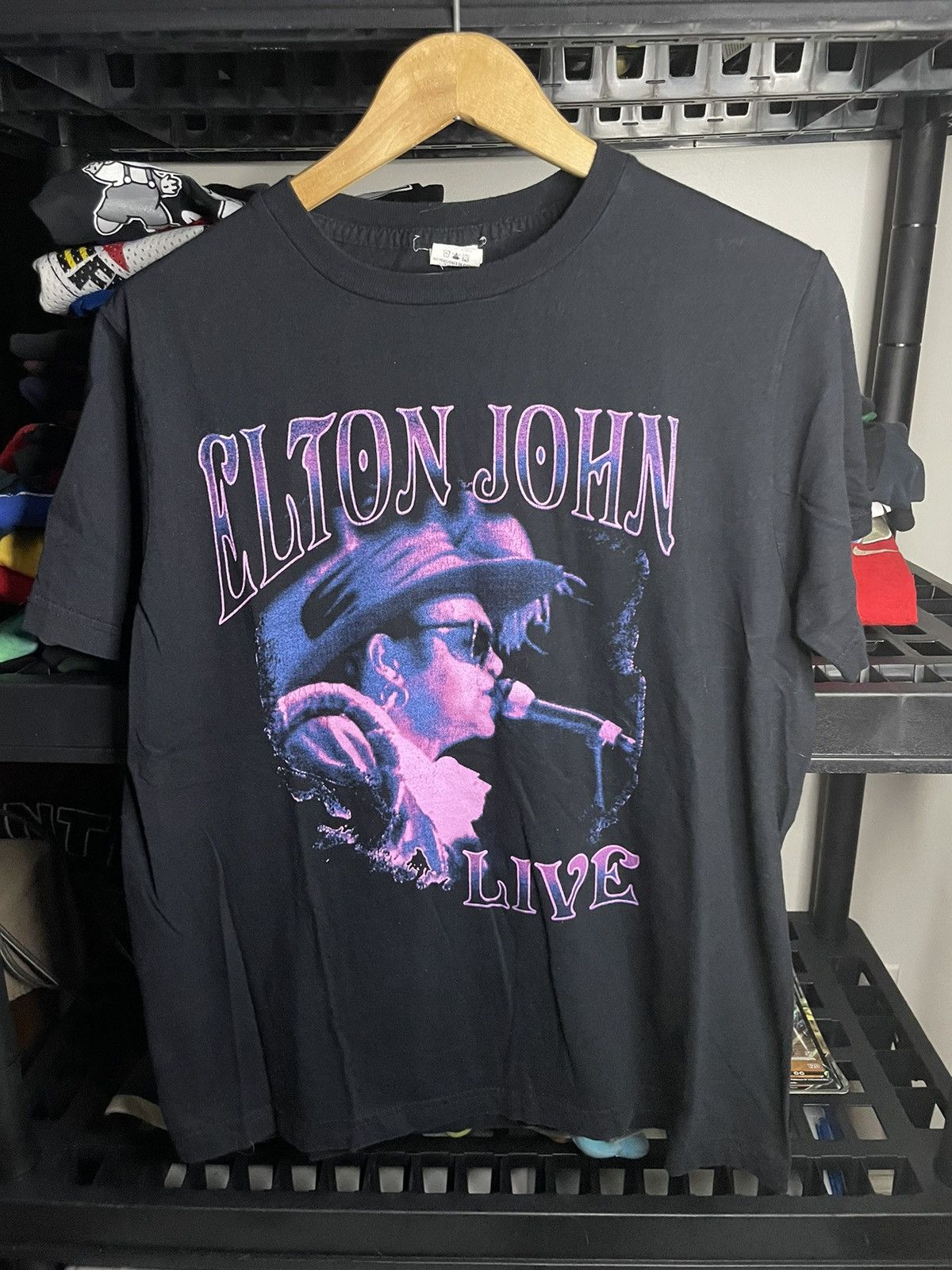 Band Tees × Vintage Vintage Elton John 2005 Tour T-shirt. Size US L / EU 52-54 / 3 - 1 Thumbnail