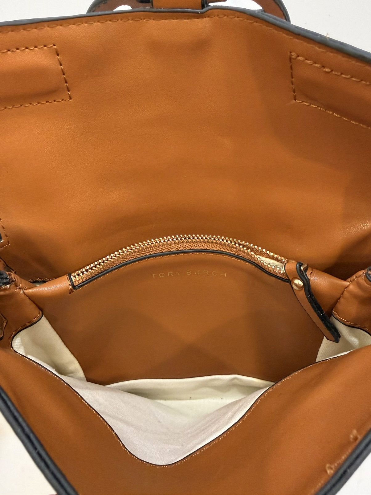Tory Burch Tory Burch Leather Miller Crossbody Bag Cognac Size ONE SIZE - 6 Thumbnail