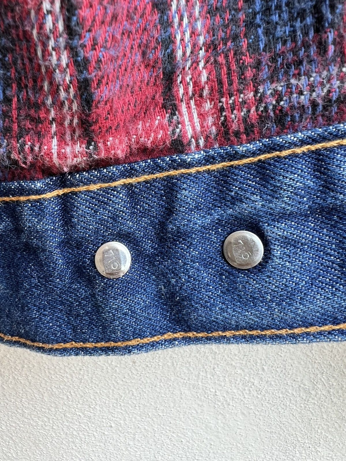 Levi's Vintage 90s Levi’s 70506 Blanket Denim Trucker Jacket Size US M / EU 48-50 / 2 - 19 Thumbnail