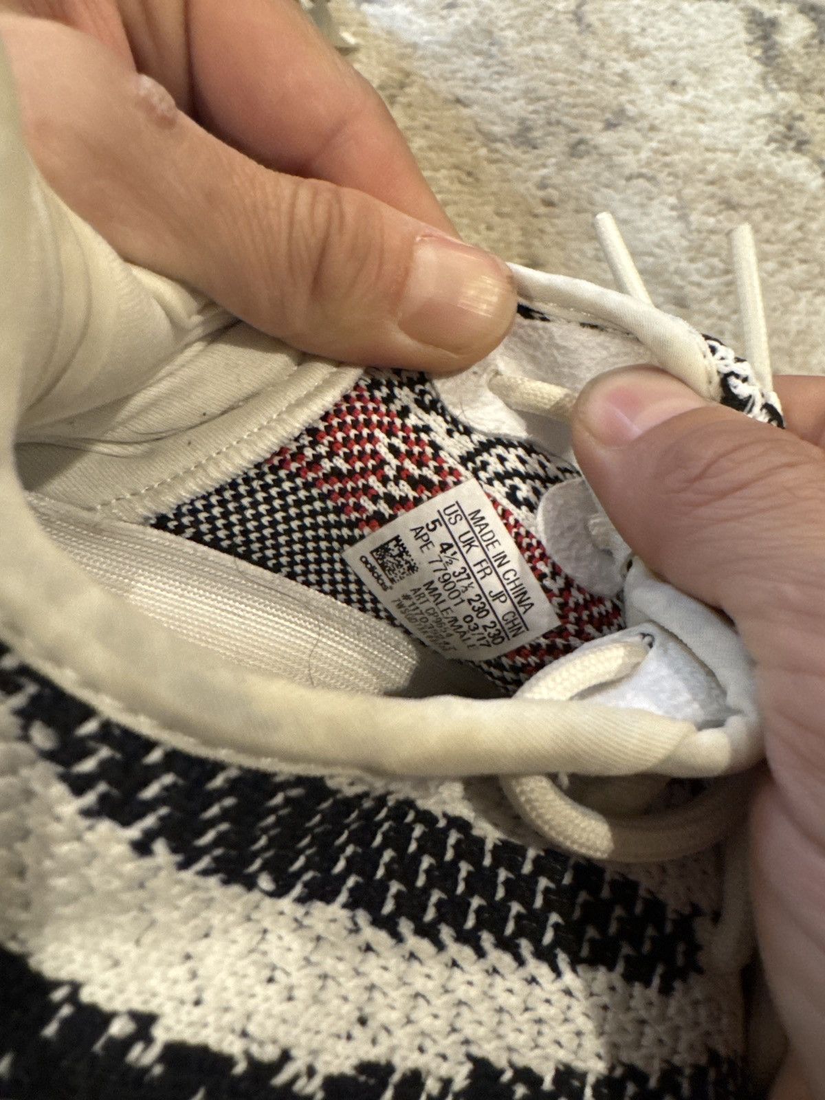 Adidas Yeezy Boost 350 V2 Zebra Size US 5 / EU 37 - 10 Thumbnail