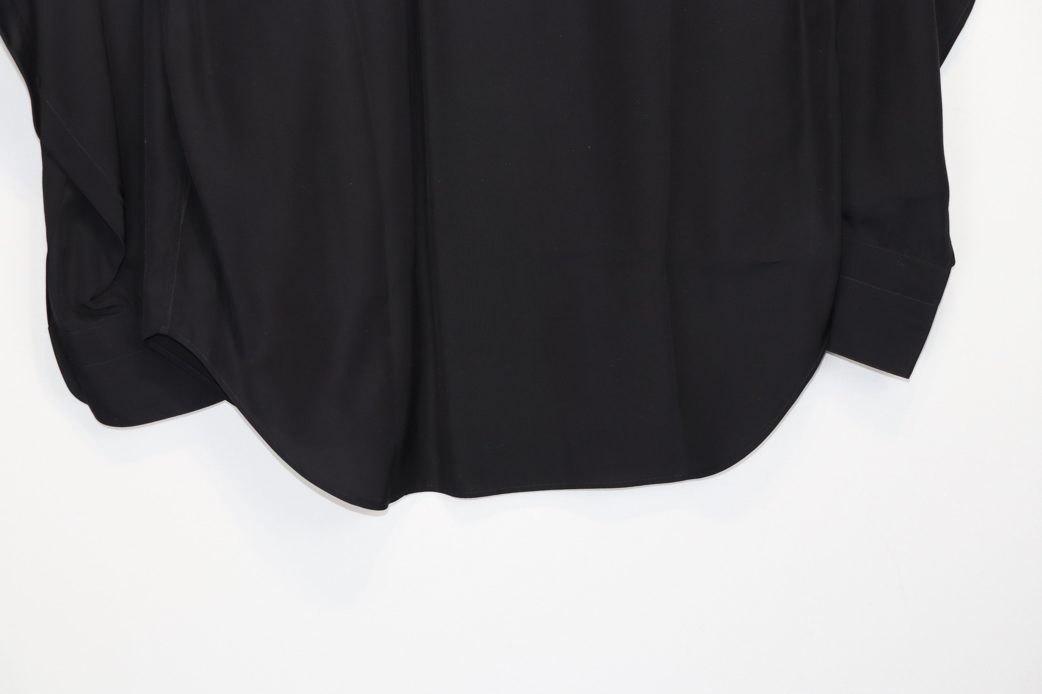 Tom Ford o1rshd1 Button Up Shirt in Black Size US S / EU 44-46 / 1 - 8 Thumbnail