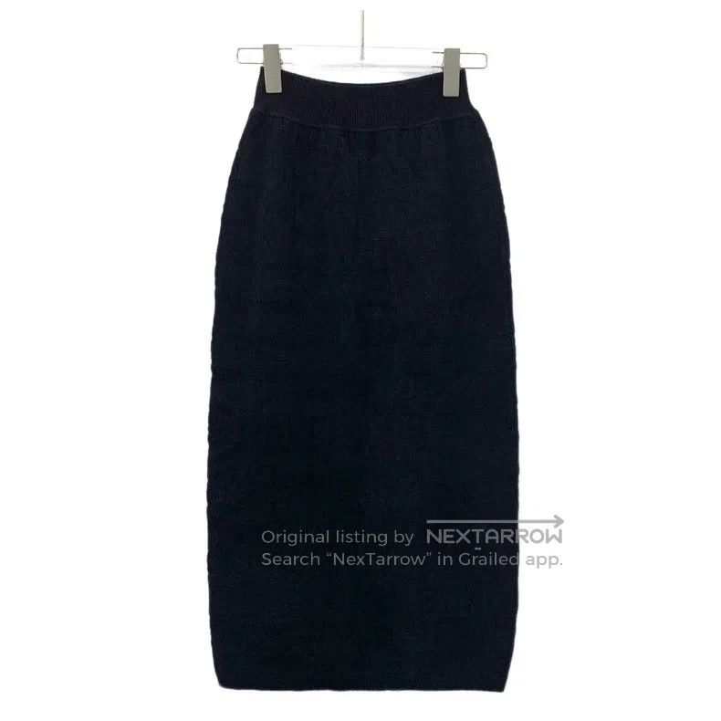 Fendi Fendi Black logo embossed full print casual knitted half-l Size 24" / US 00 / IT 34 - 2 Thumbnail