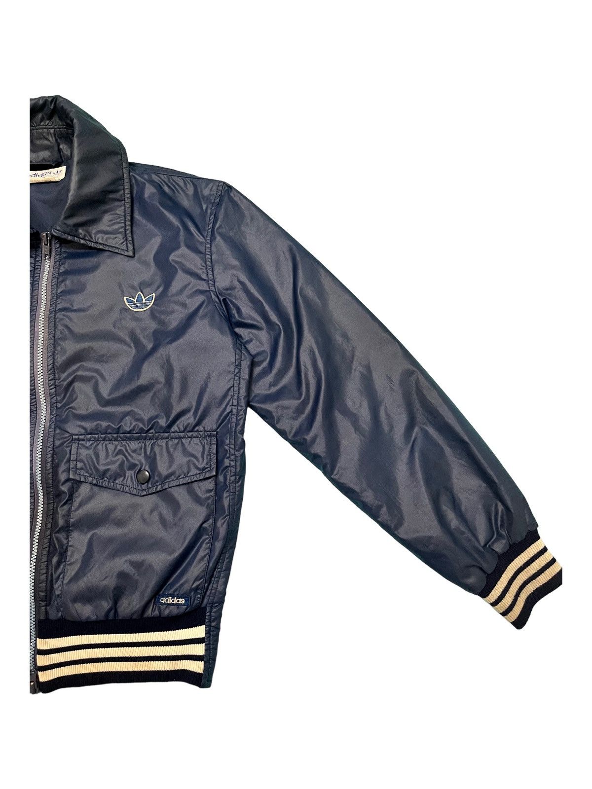 Adidas × Vintage Vintage 80 Adidas Embroidery Flowe Emblem Bomber Style Size US S / EU 44-46 / 1 - 3 Thumbnail