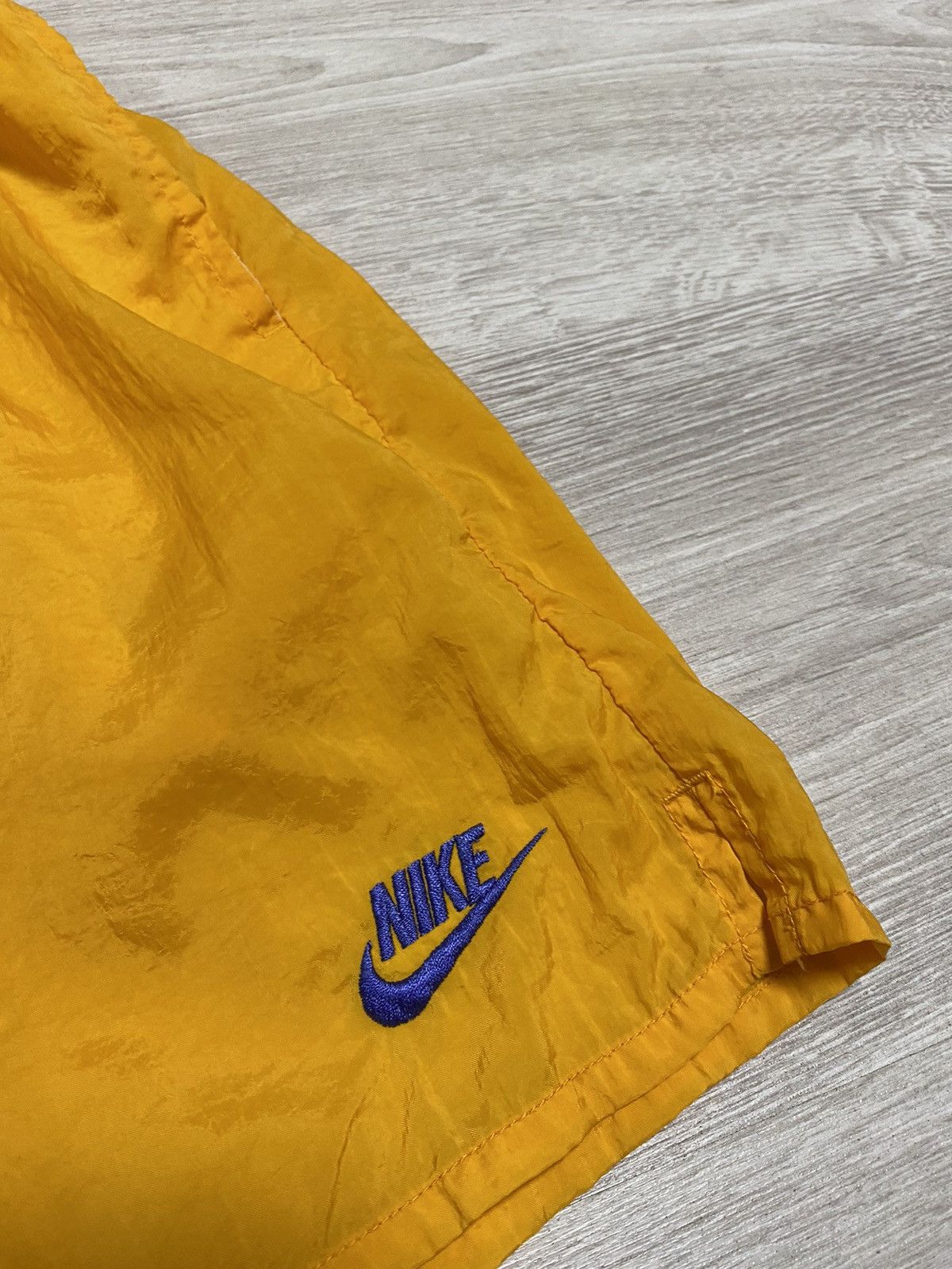 Vintage Vintage Nike Nylon Shorts 80’s big logo Size S 28-30” Size US 30 / EU 46 - 4 Thumbnail