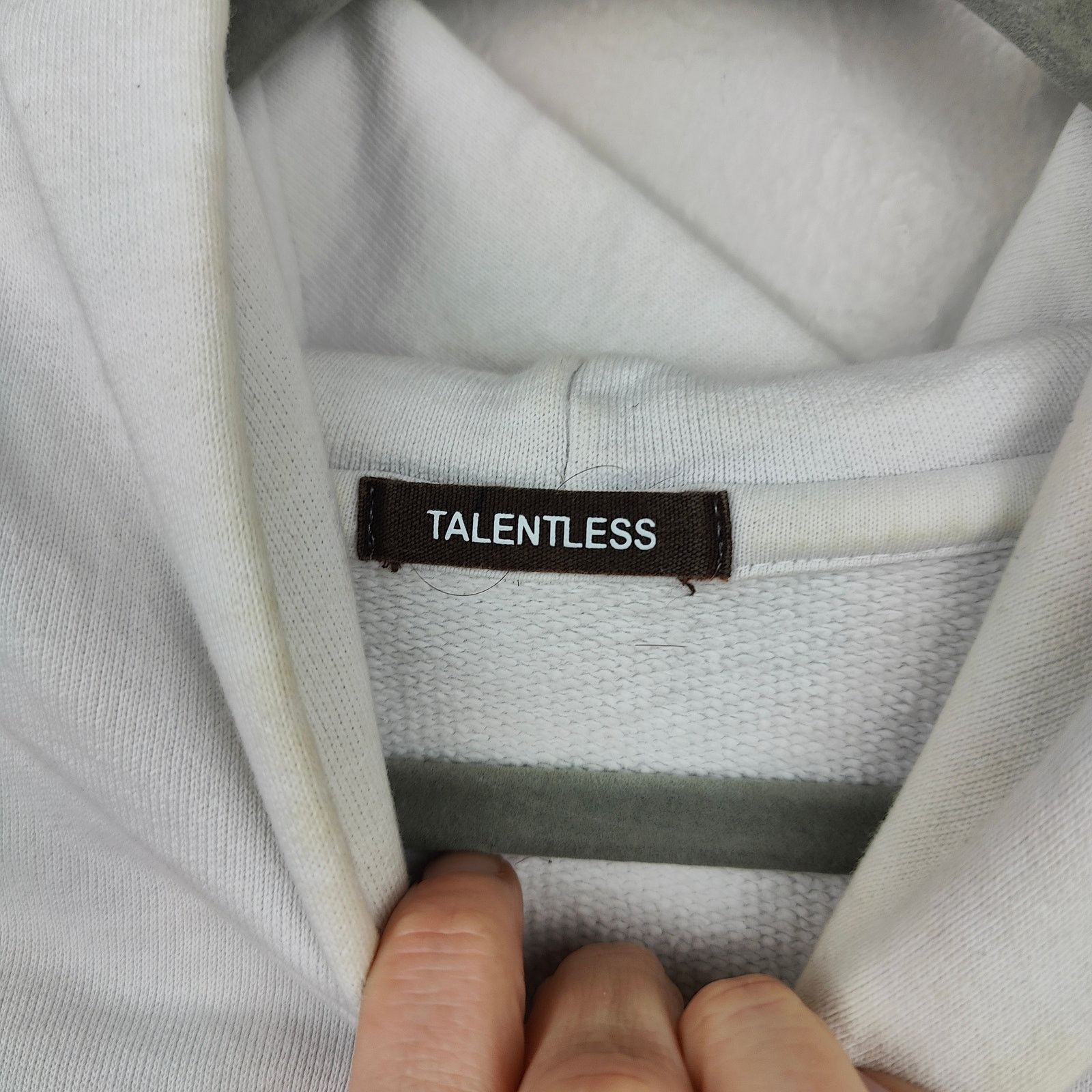 Talentless Talentless Hoodie Mens Medium White Pullover Sweatashirt Size US M / EU 48-50 / 2 - 7 Thumbnail