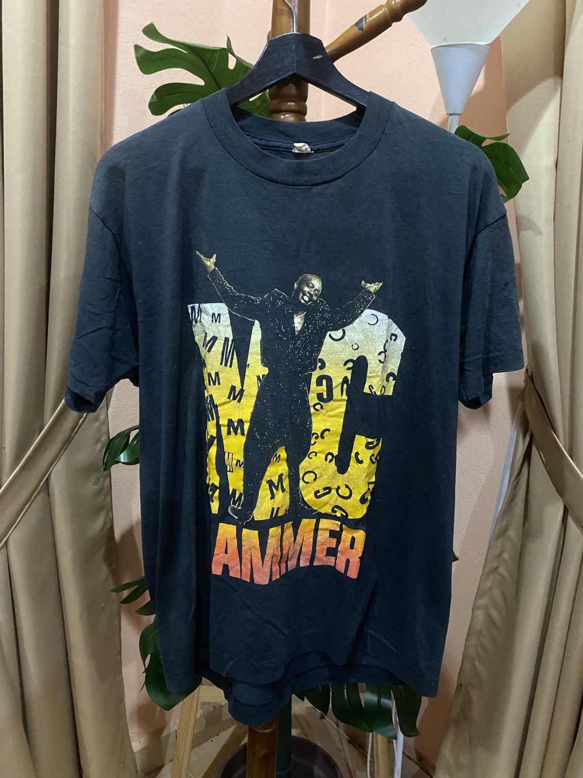 Rap Tees Vintage MC Hammer Proper! Graphic Tour T-Shirt 1990s Hip-Hop Size US M / EU 48-50 / 2 - 1 Thumbnail