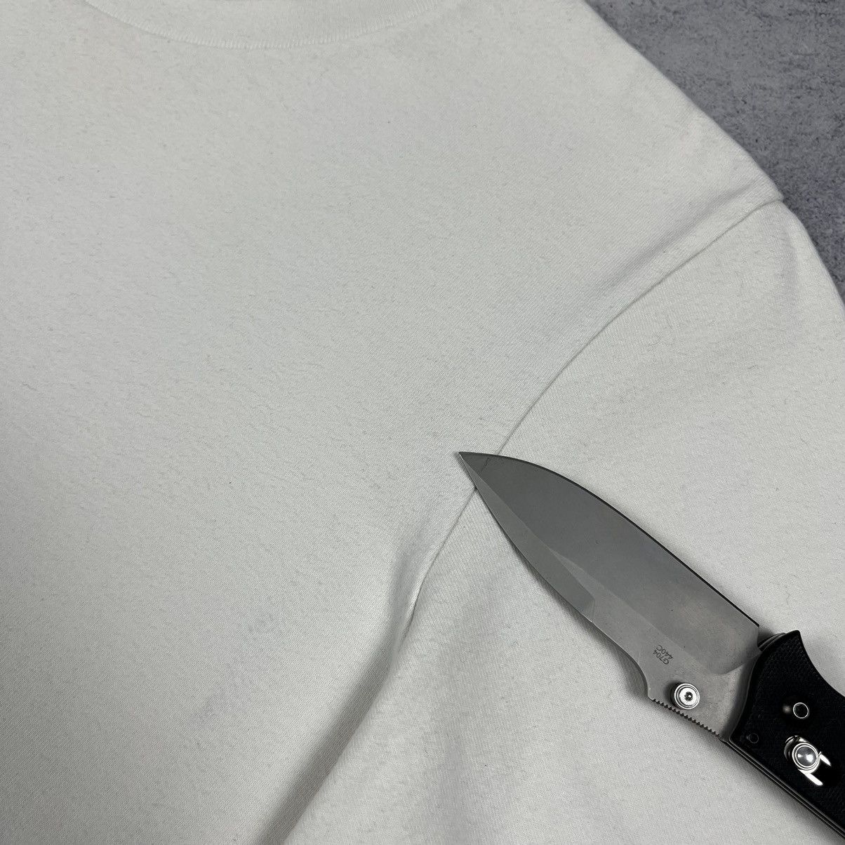 Kaws × Uniqlo Kaws x Uniqlo y2k big logo japanese tee Size US S / EU 44-46 / 1 - 17 Thumbnail