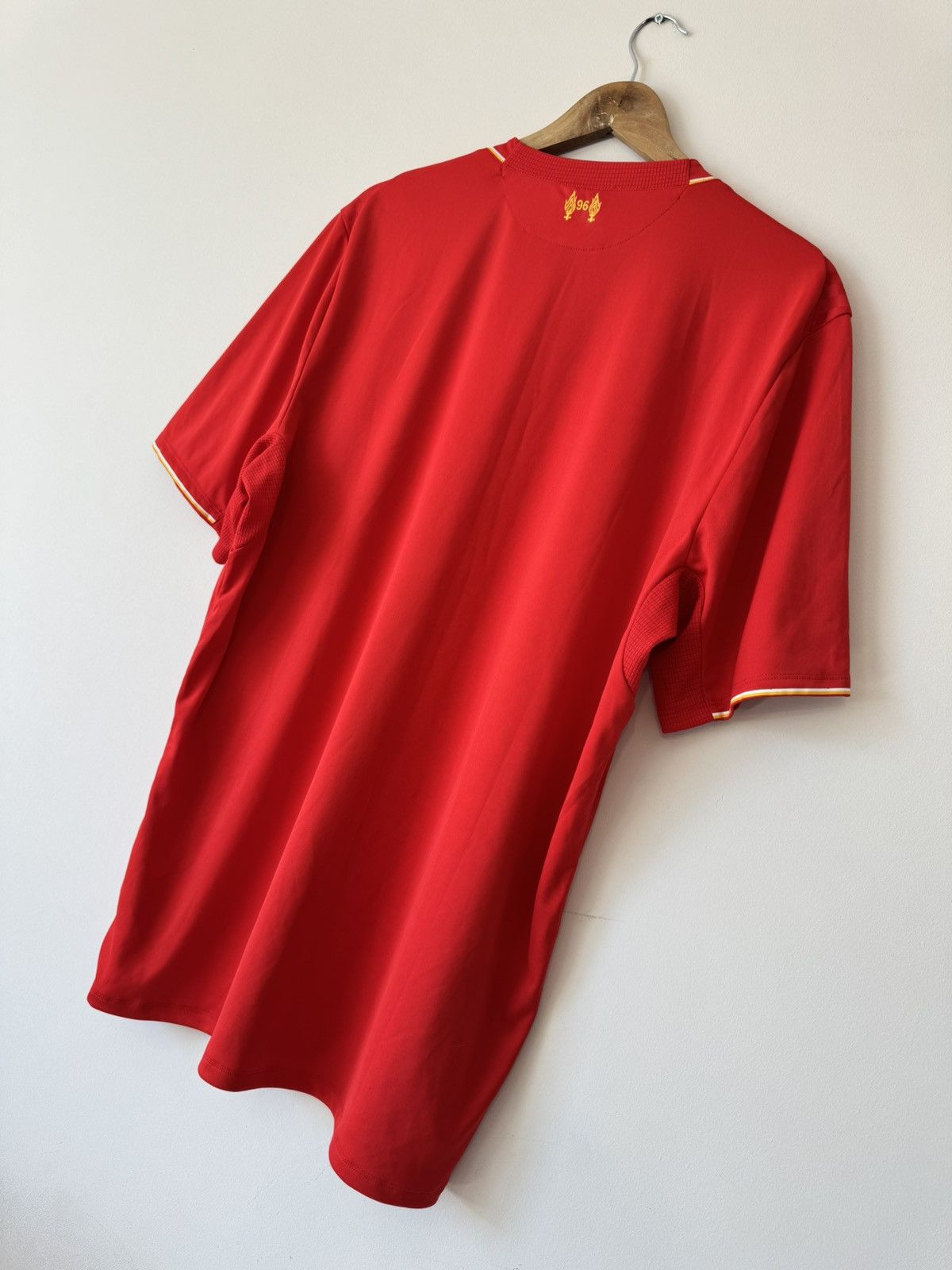 New Balance Liverpool 2015-2016 Home Soccer Jersey Football Shirt Kit Size US XL / EU 56 / 4 - 5 Thumbnail