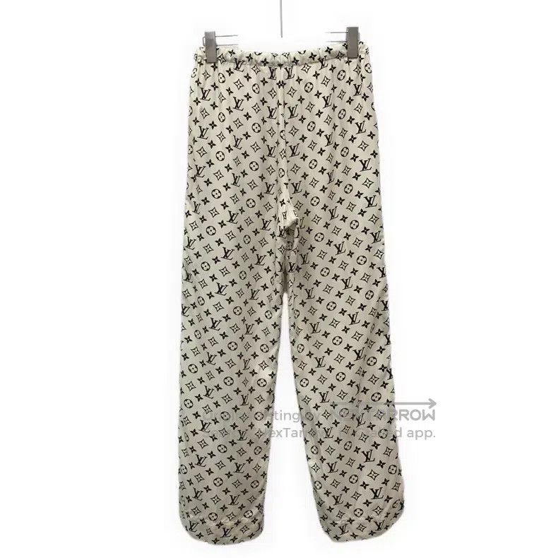 Louis Vuitton Louis Vuitton White logo presbyopic full print mulberry si Size US 36 / EU 52 - 2 Thumbnail