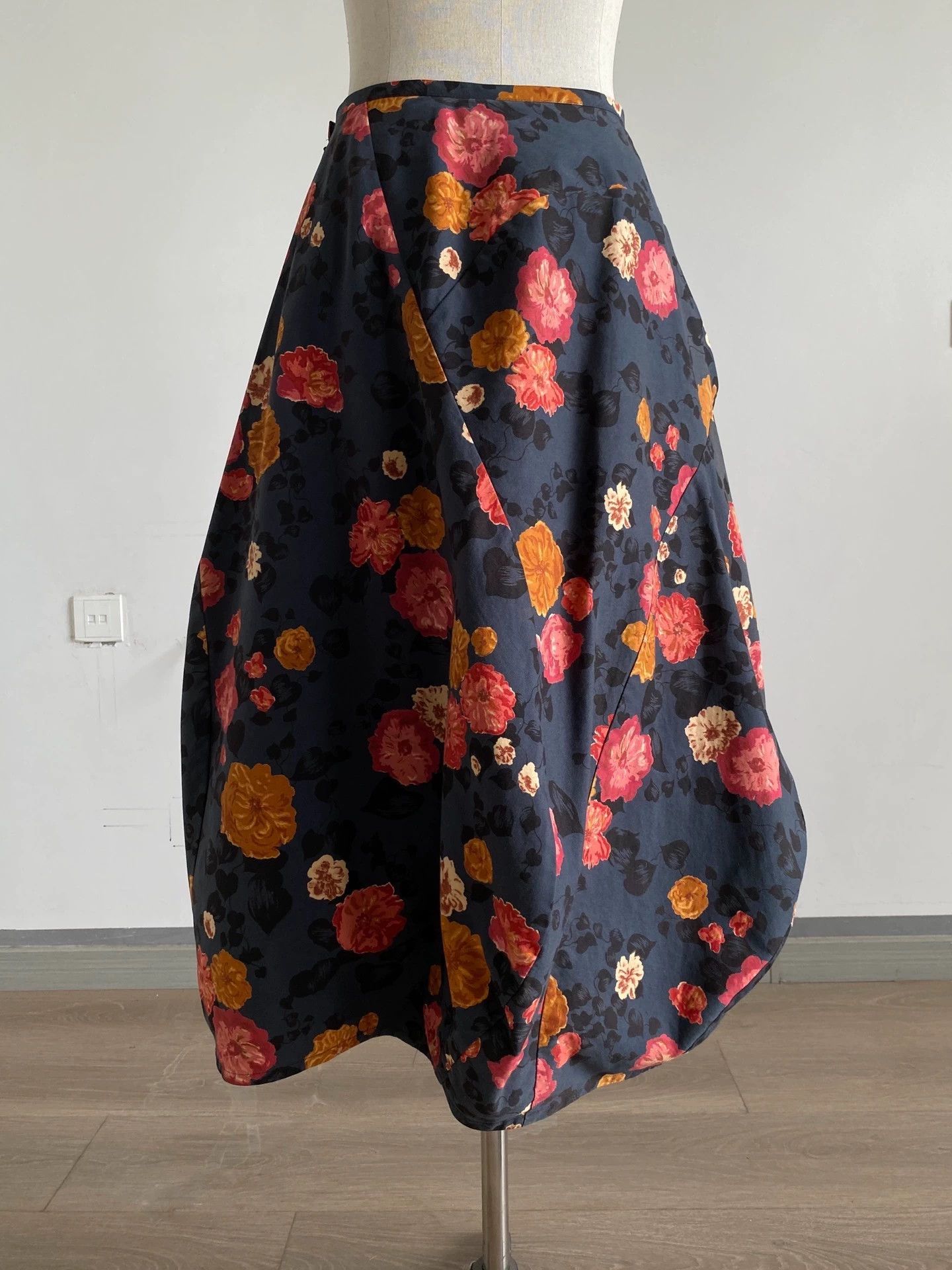 Comme des Garcons Tricot CDG Floral Print Mid Skirt | Grailed