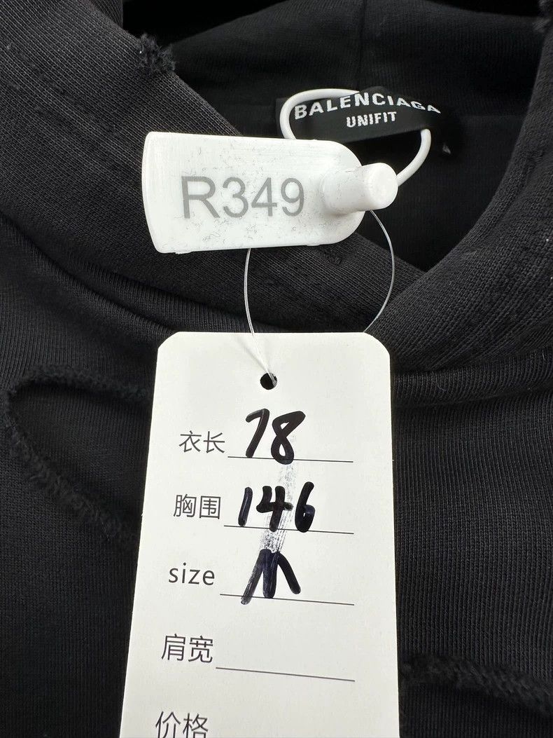 Balenciaga Balenciaga Black Wormhole Destroyed Sweatshirt Size M, 99% Size US M / EU 48-50 / 2 - 5 Thumbnail
