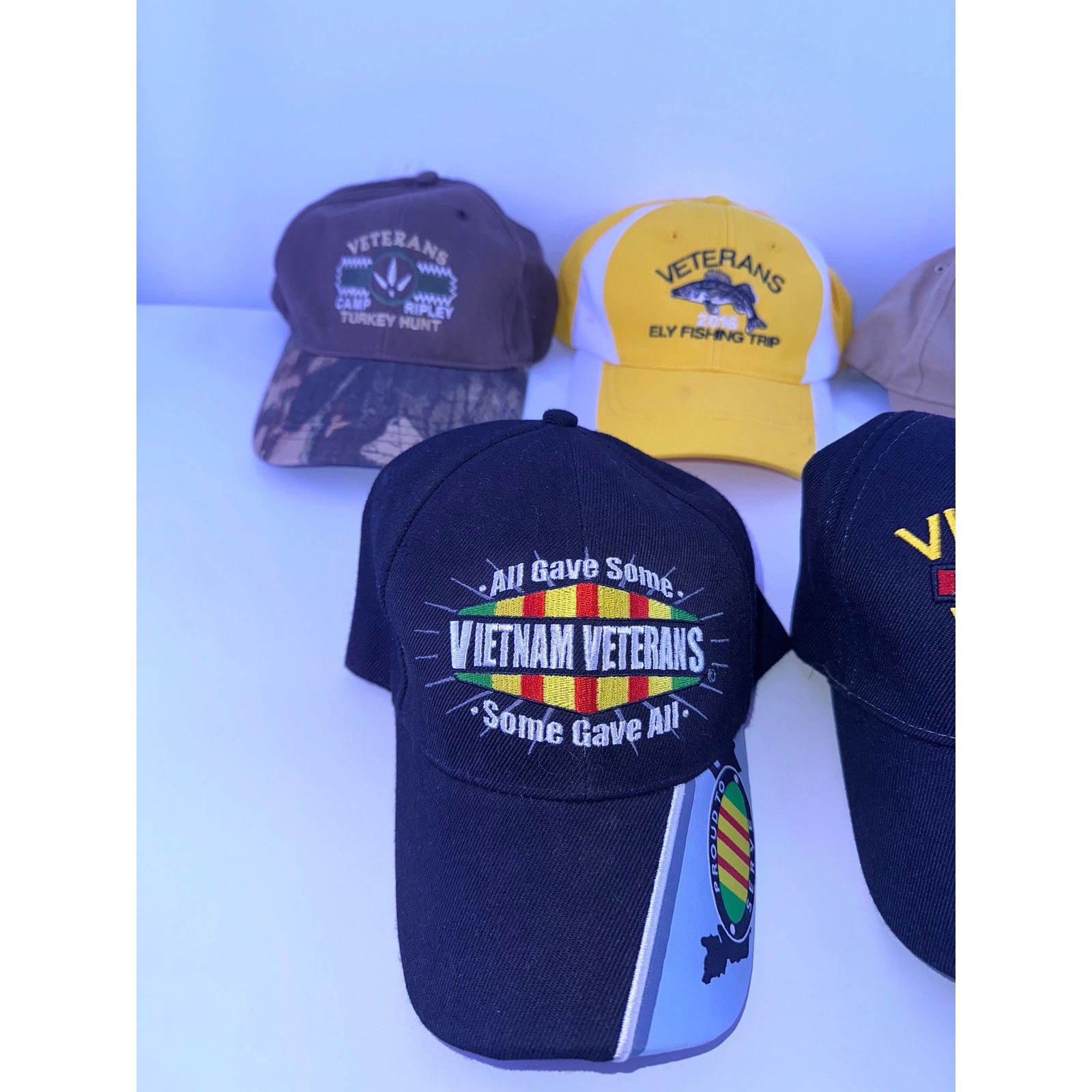 & Other Stories Vietnam Veterans Hat bundle Of 5 One Size Fits All Size ONE SIZE - 2 Thumbnail
