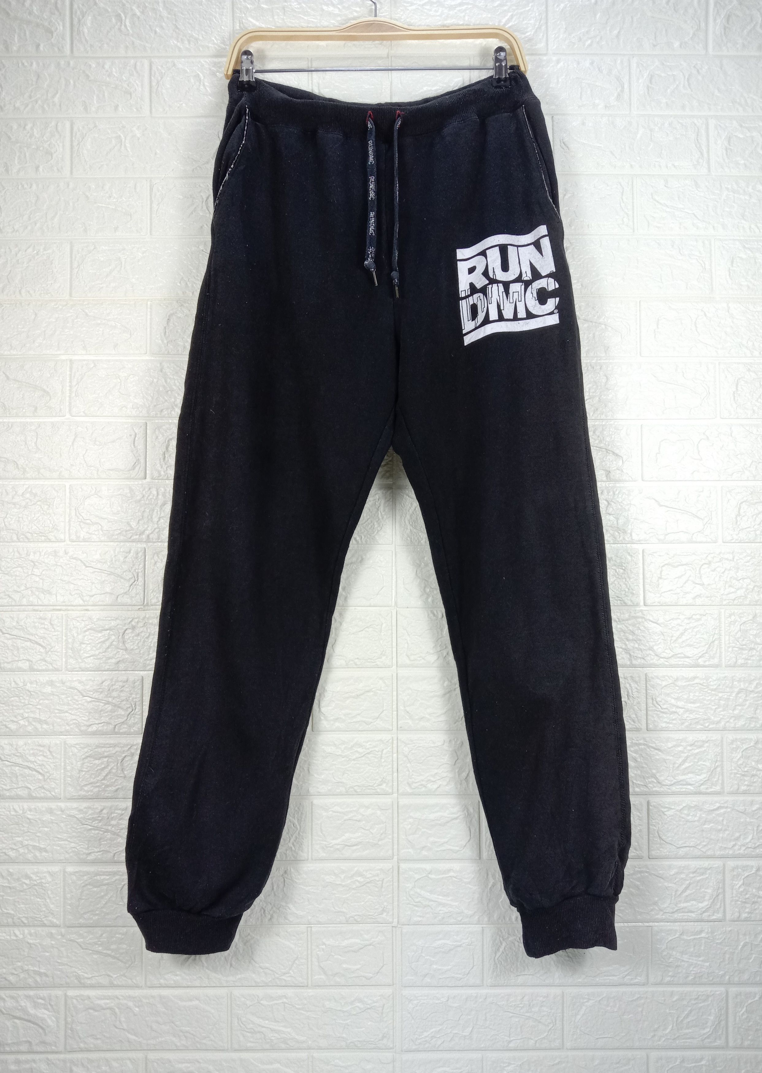 RUN DMC Vintage Run Dmc Black Jogger Pants Size US 33 - 1 Thumbnail