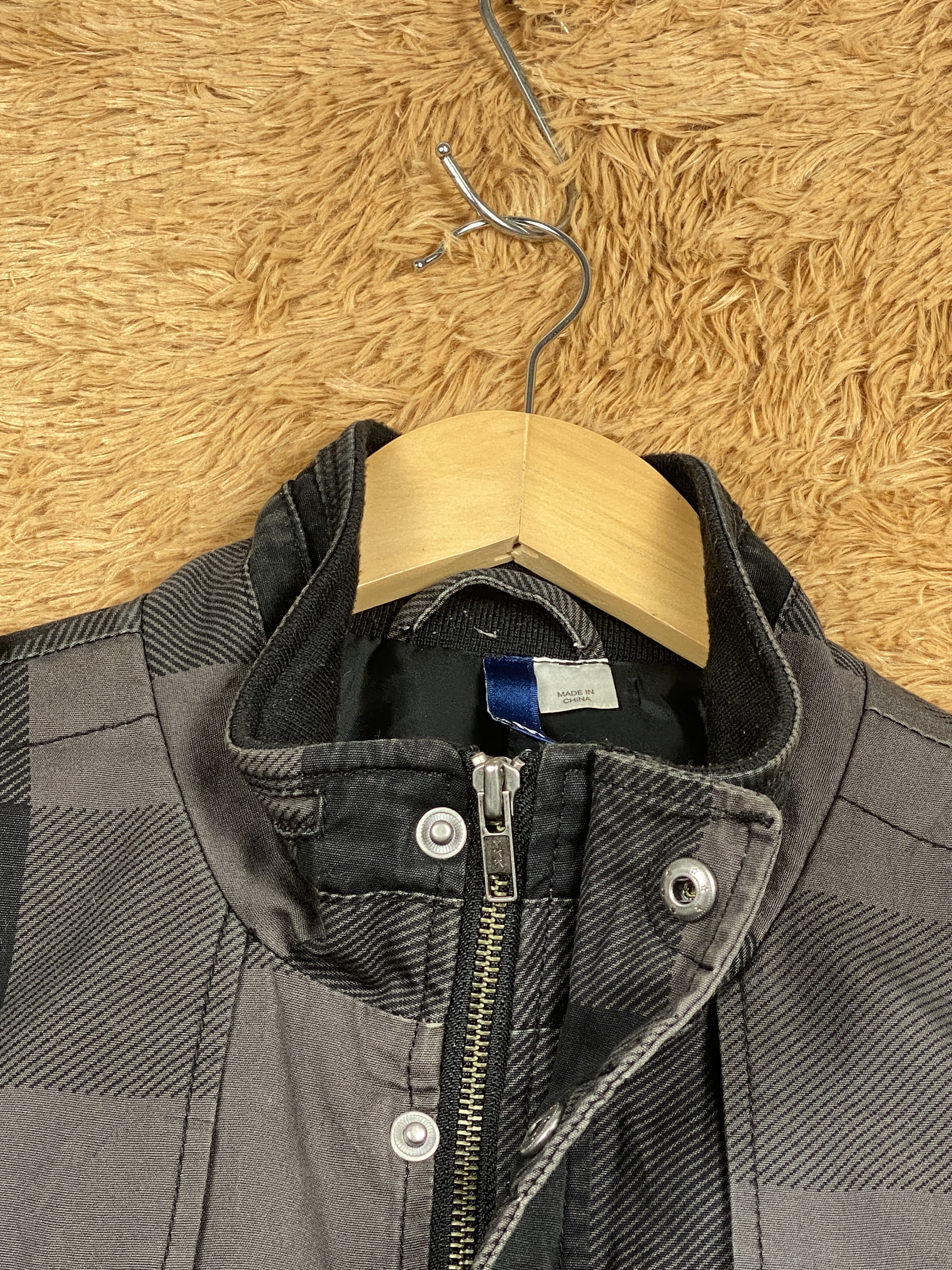 Japanese Brand Vintage Japanese Brand Flannel Zip Up Jacket J1643 Size US S / EU 44-46 / 1 - 3 Thumbnail