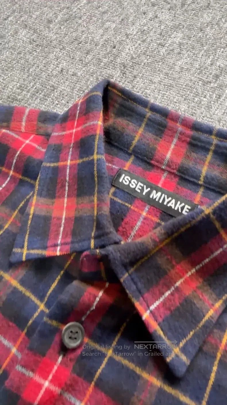 Issey Miyake Issey Miyake Plaid Gradient Shirt Size S / US 4 / IT 40 - 1 Thumbnail